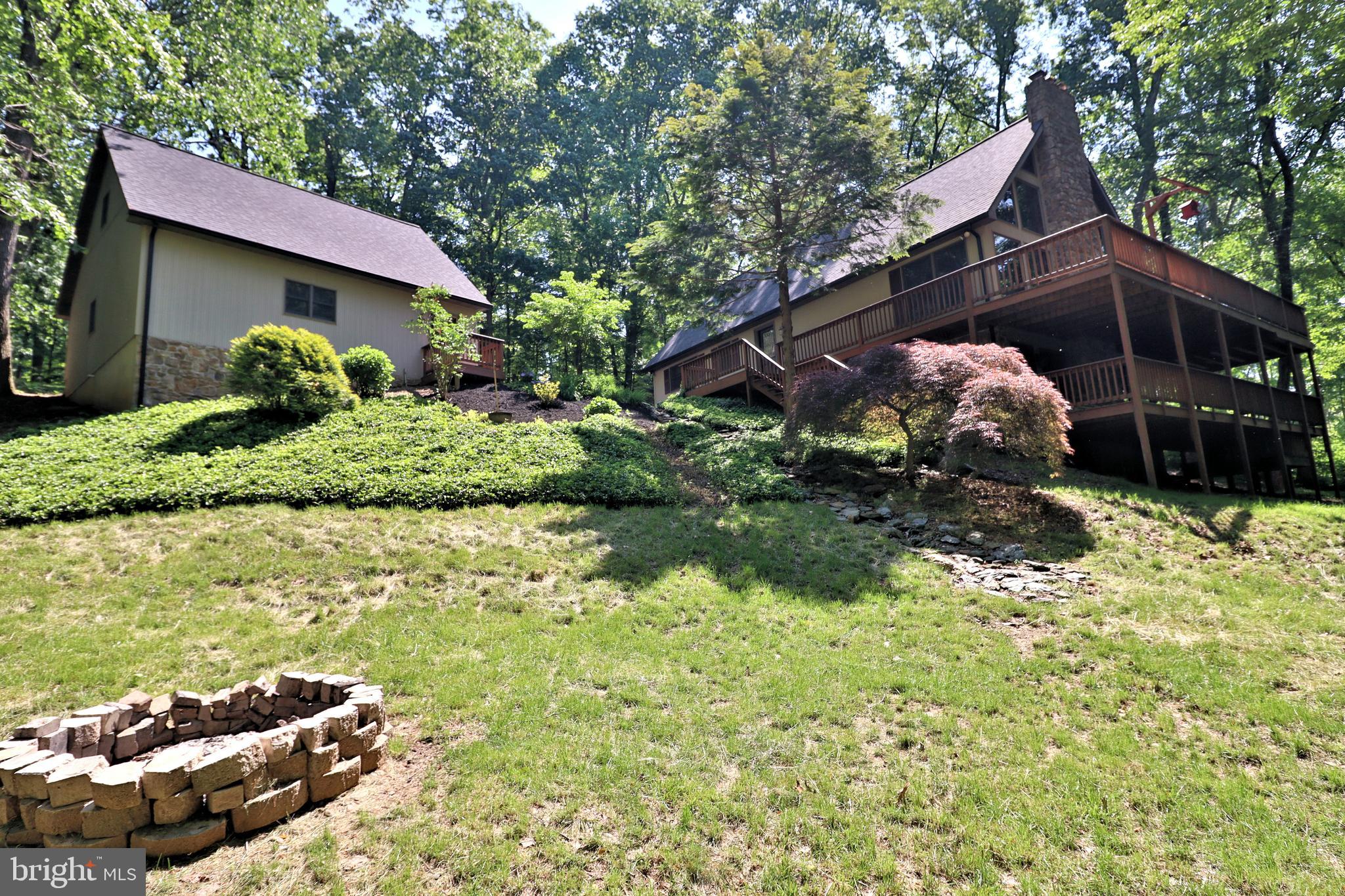94 N TANGLEWOOD DRIVE