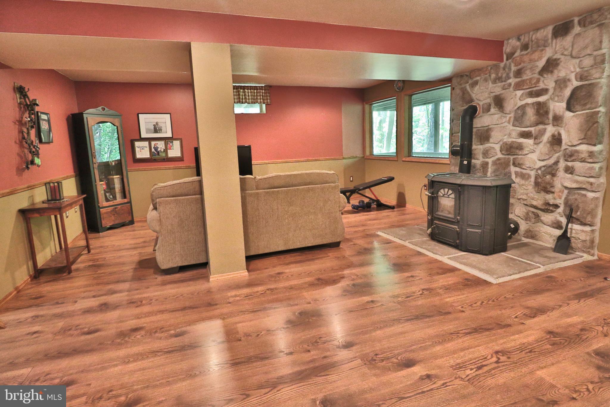 TANGLEWOOD - Residential