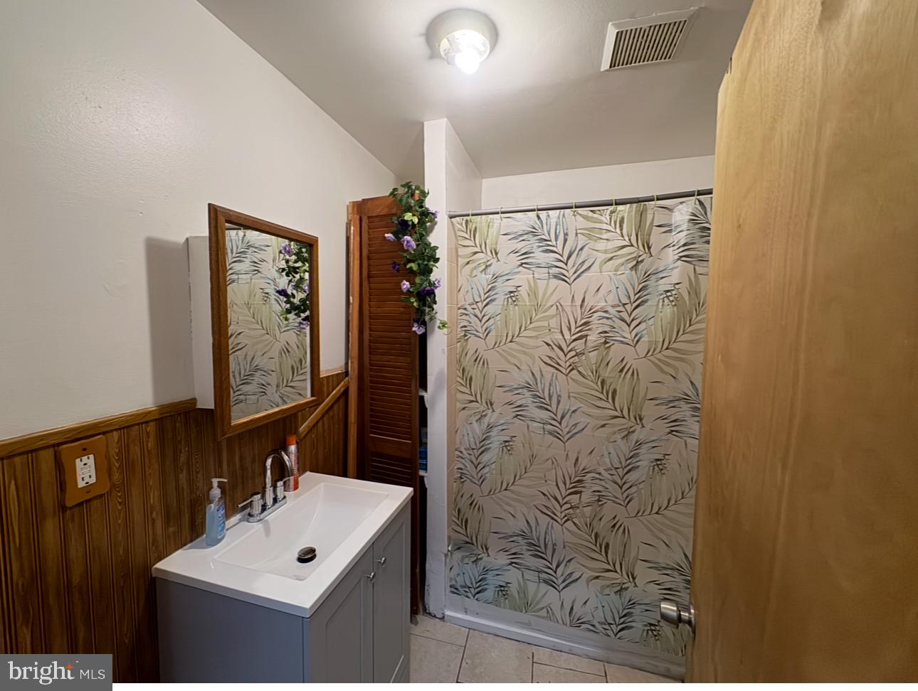 NORTHWOOD - Residential Income