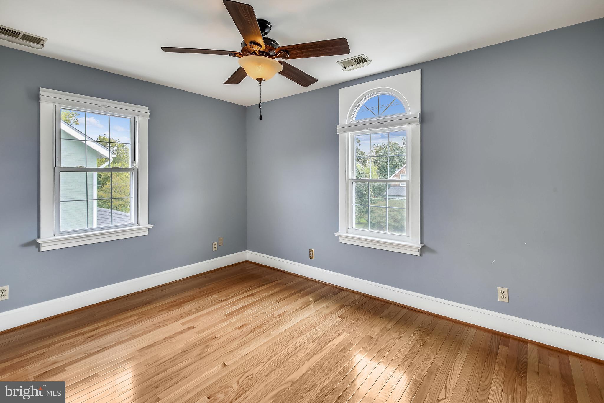 DEL RAY - Residential