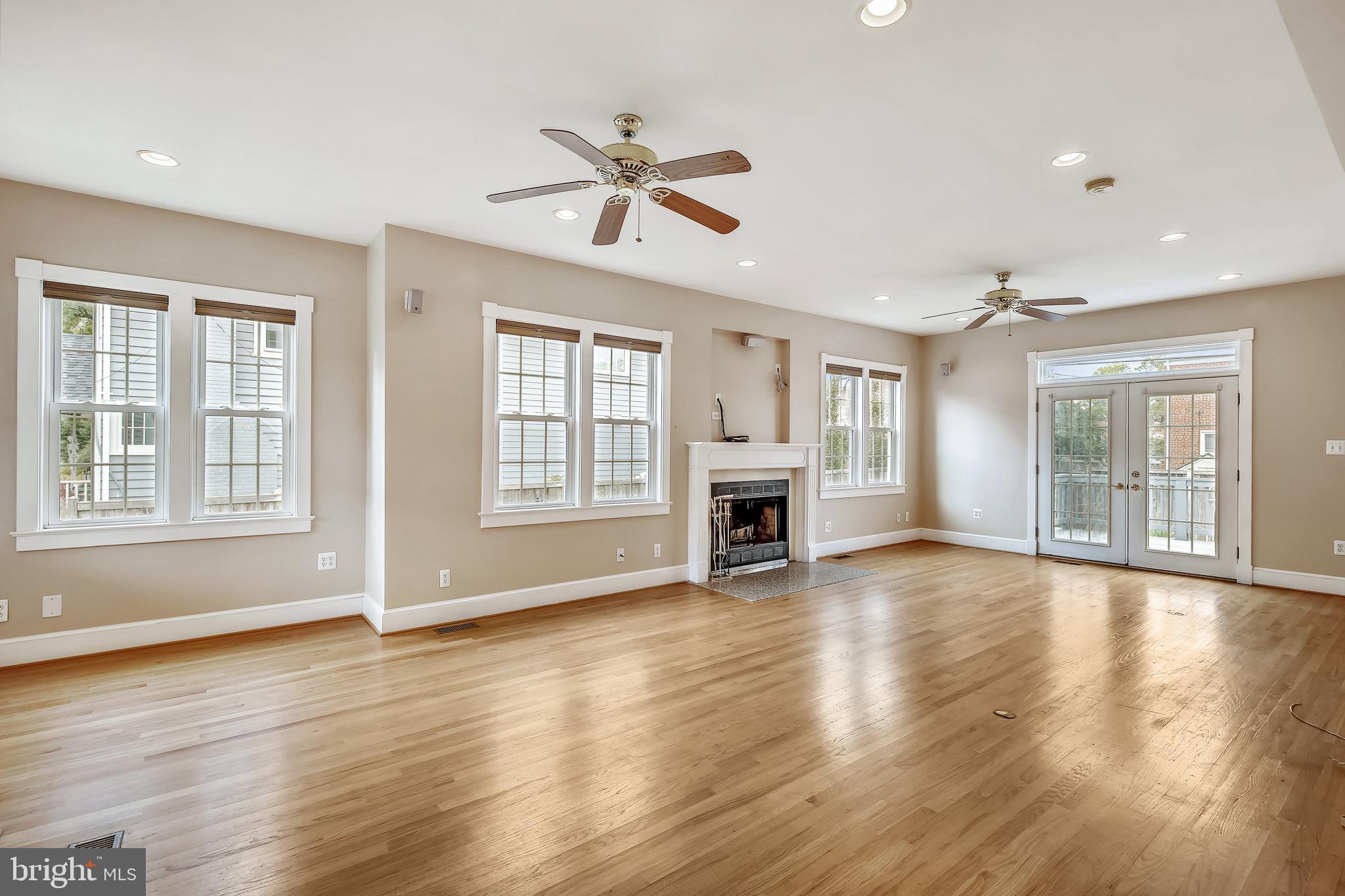 DEL RAY - Residential