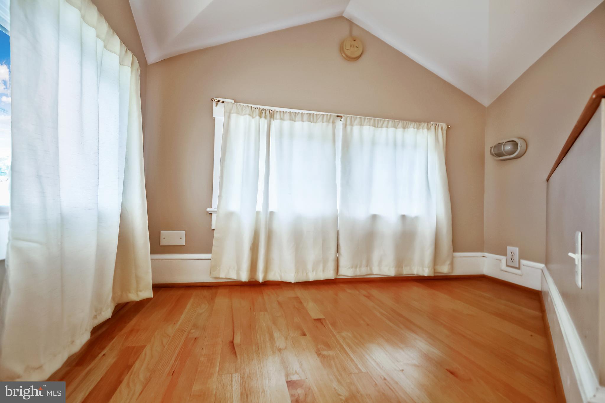 DEL RAY - Residential