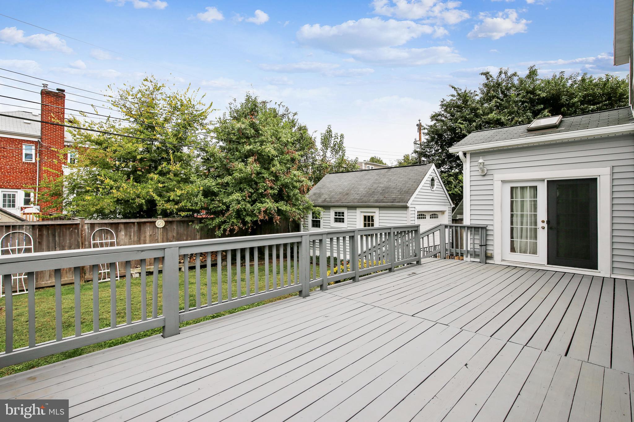 DEL RAY - Residential