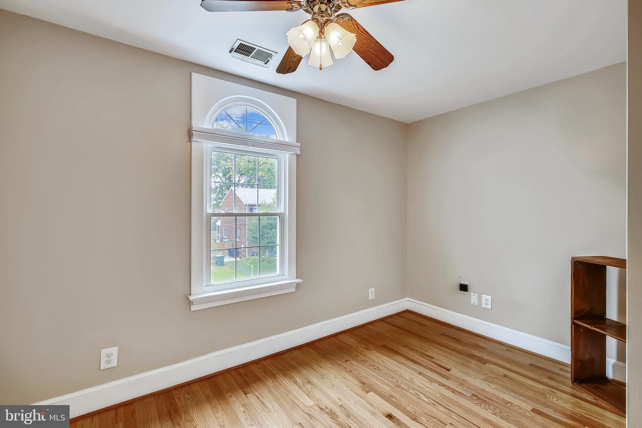 DEL RAY - Residential