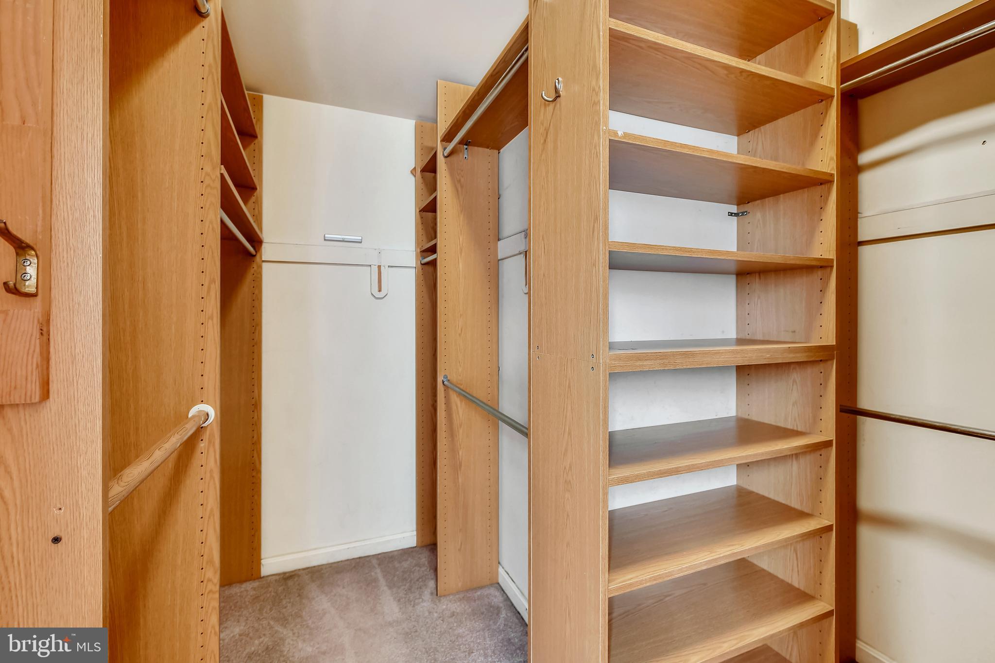 DEL RAY - Residential