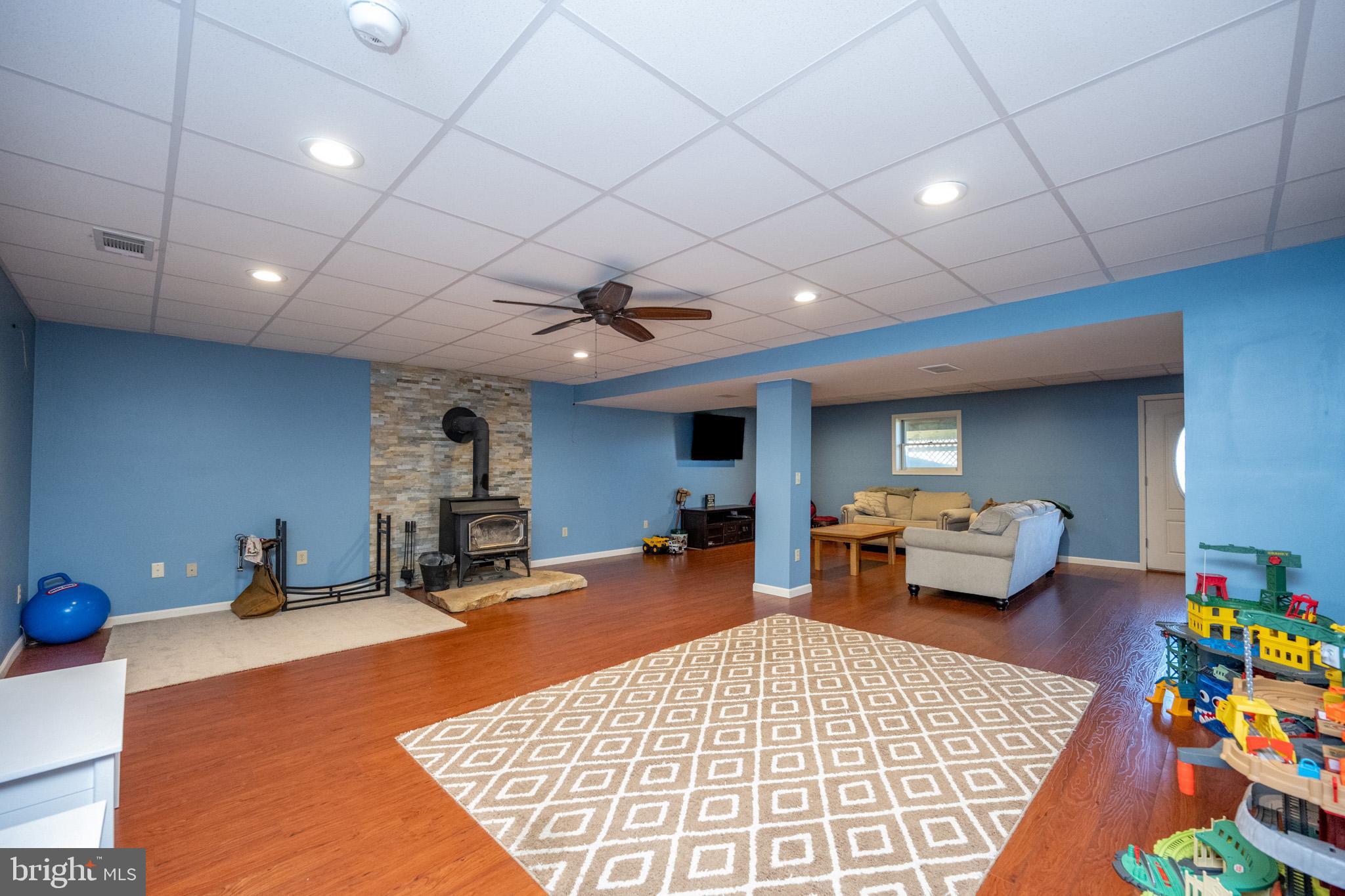 VALLEY VIEW ESTATES - Residential