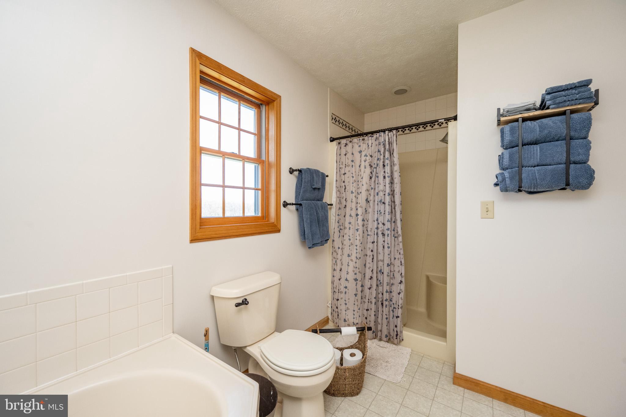 VALLEY VIEW ESTATES - Residential