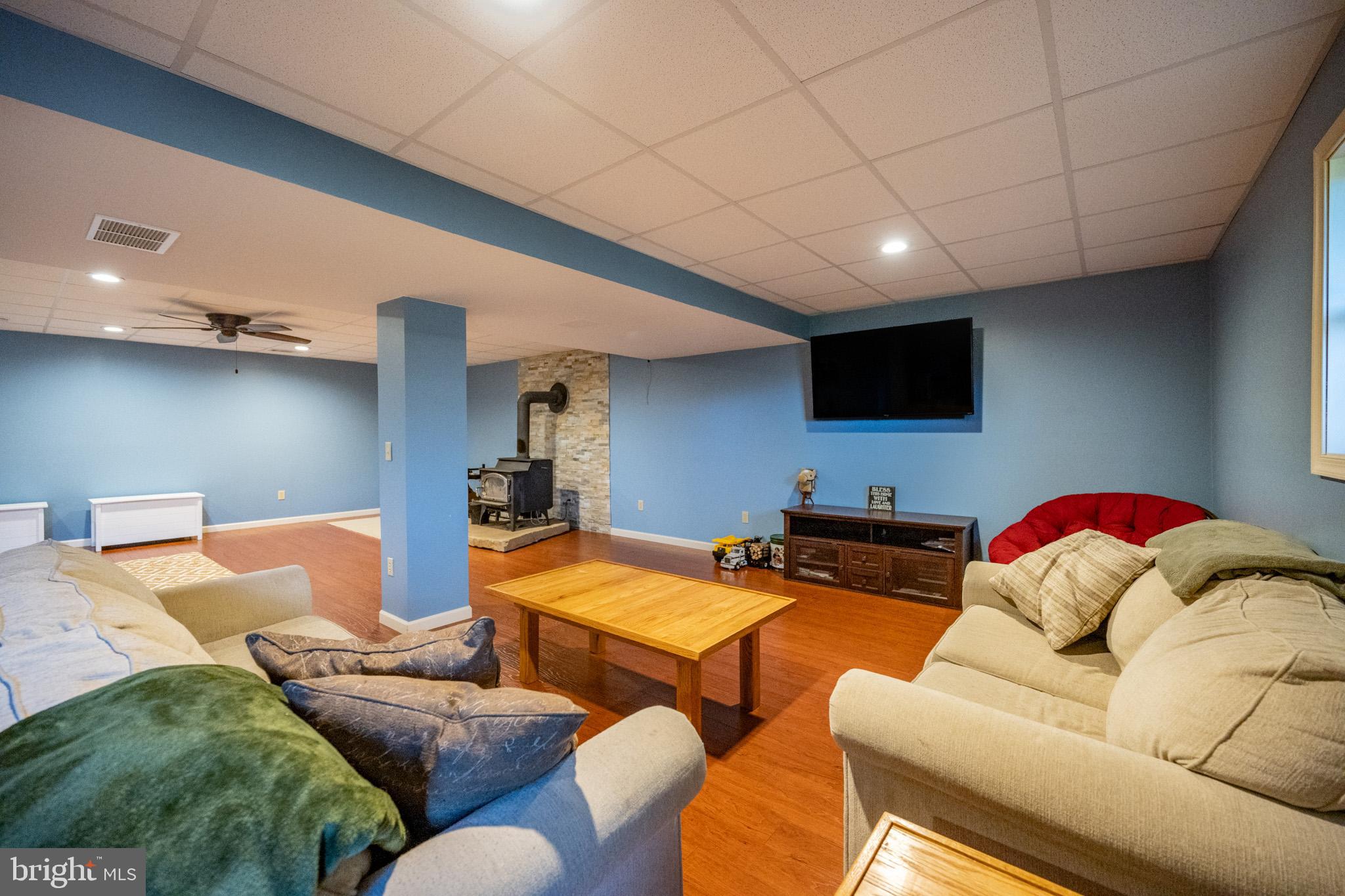 VALLEY VIEW ESTATES - Residential