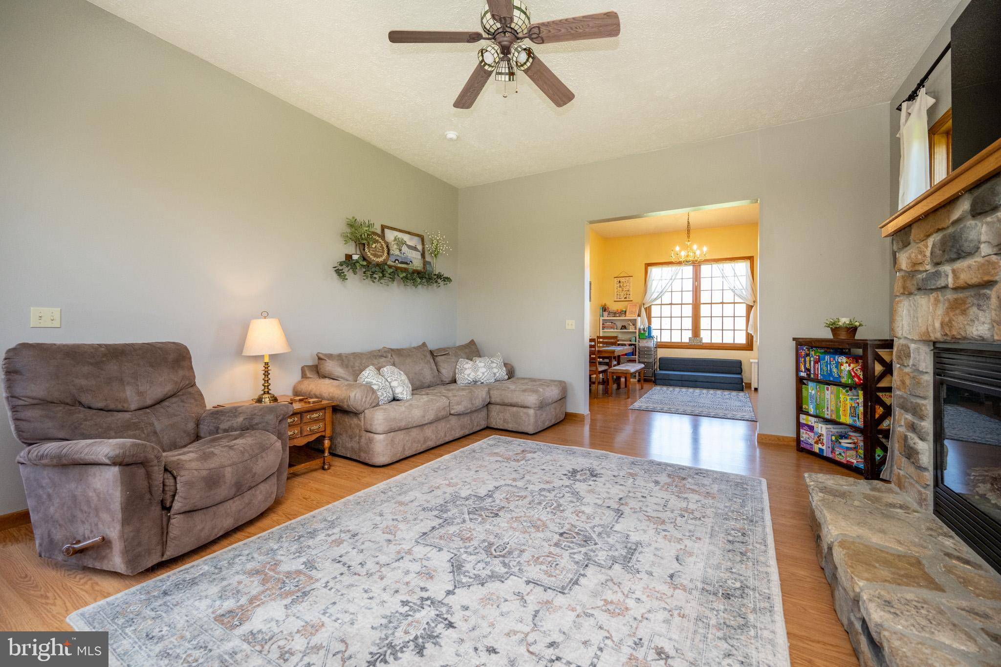 VALLEY VIEW ESTATES - Residential