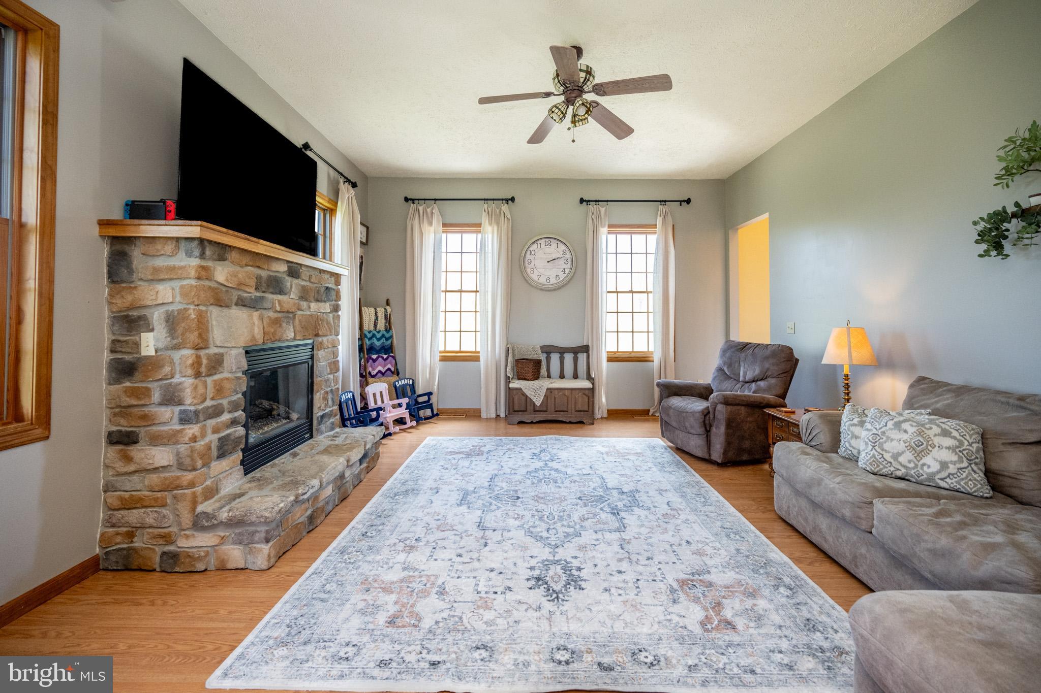 VALLEY VIEW ESTATES - Residential