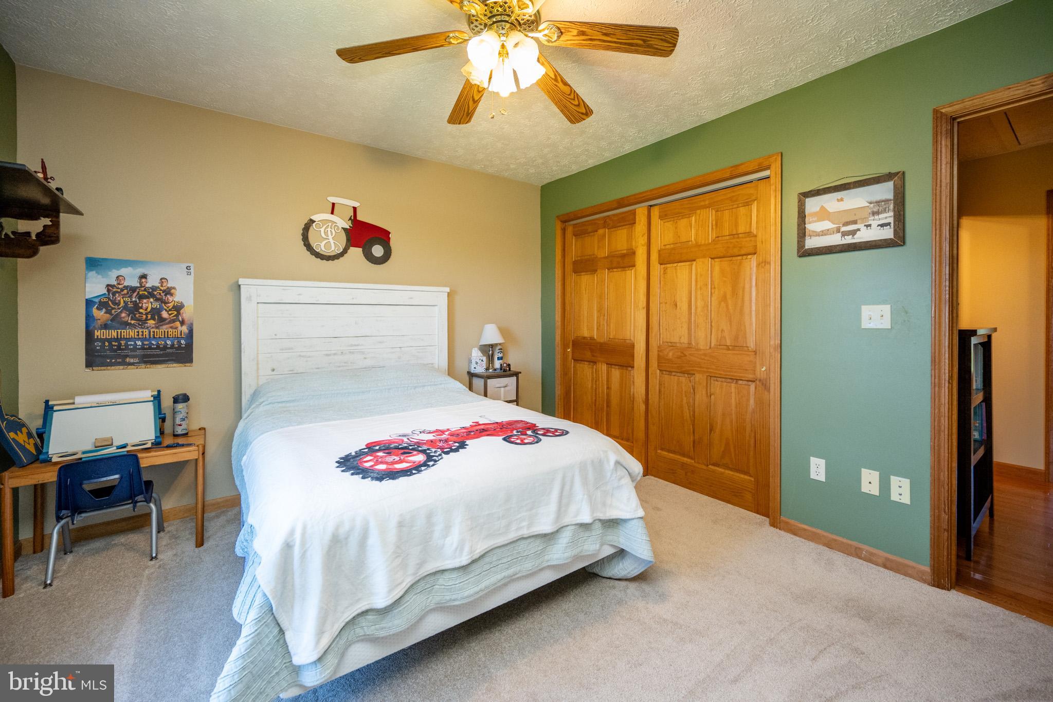 VALLEY VIEW ESTATES - Residential