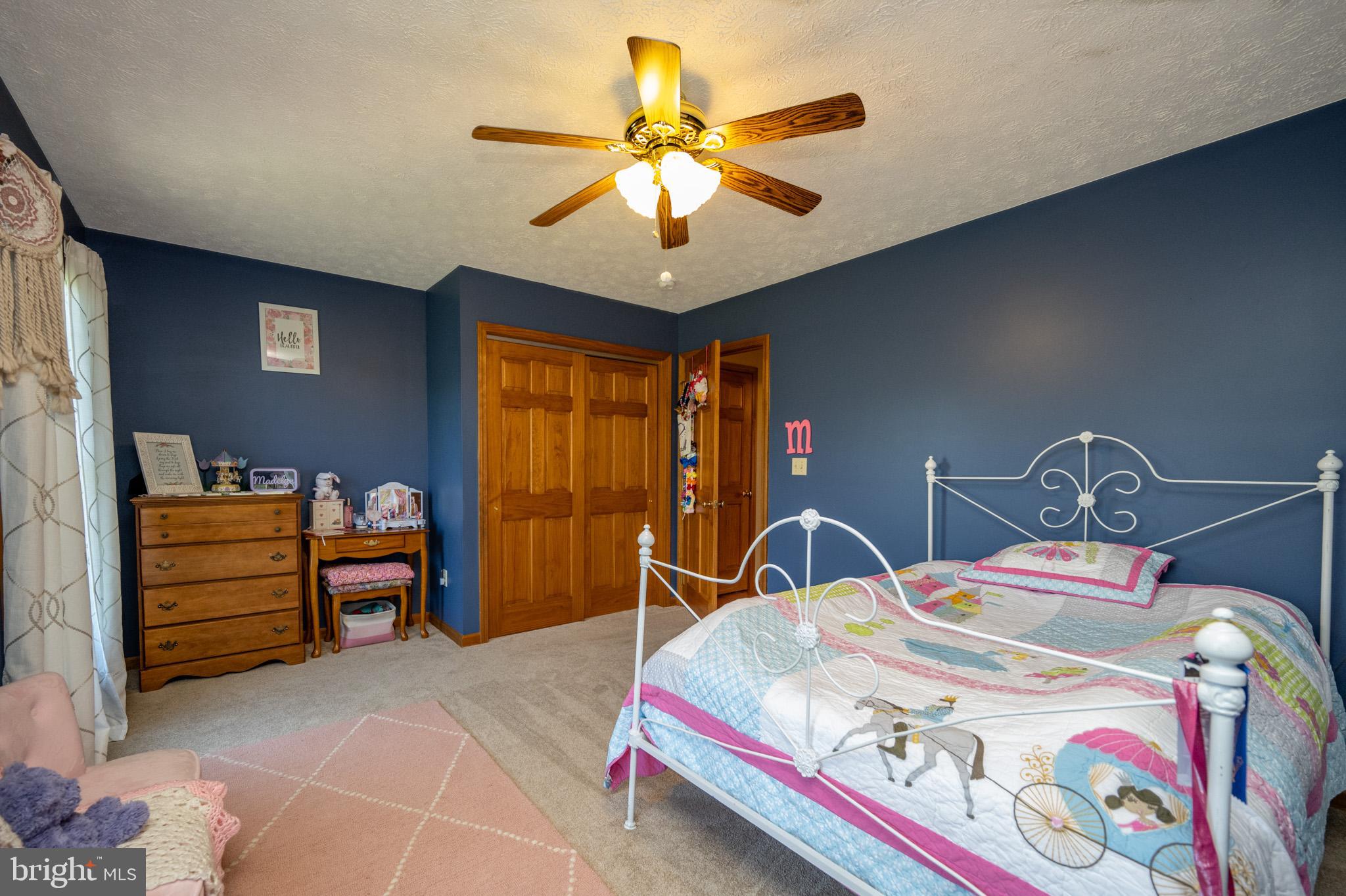 VALLEY VIEW ESTATES - Residential