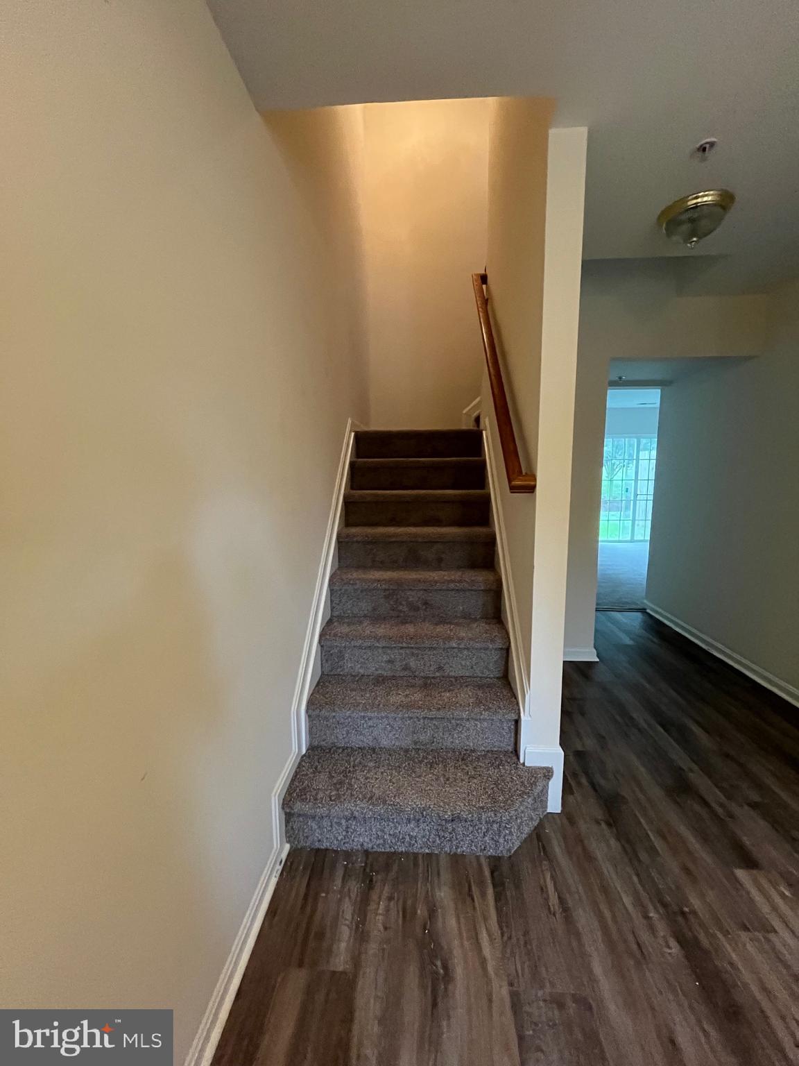 SENECA RIDGE - Residential