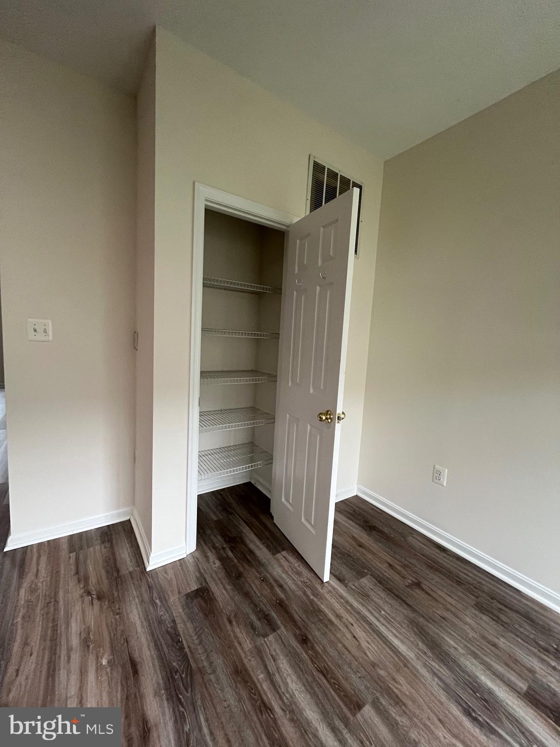 SENECA RIDGE - Residential