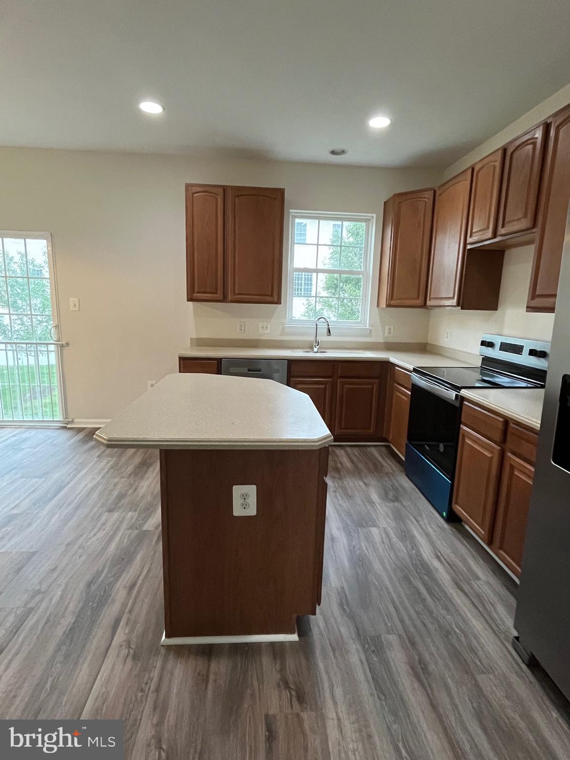 SENECA RIDGE - Residential