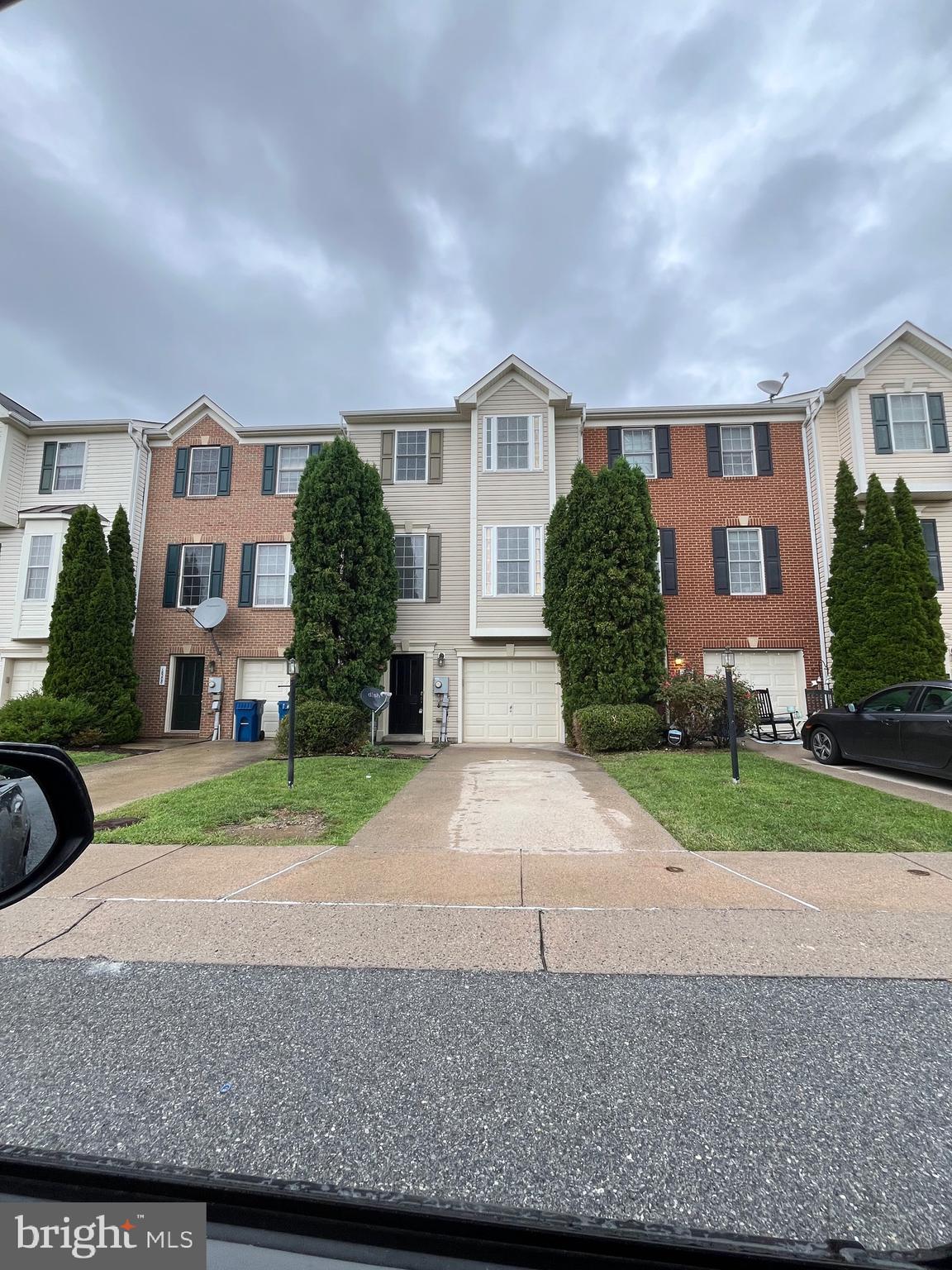 SENECA RIDGE - Residential