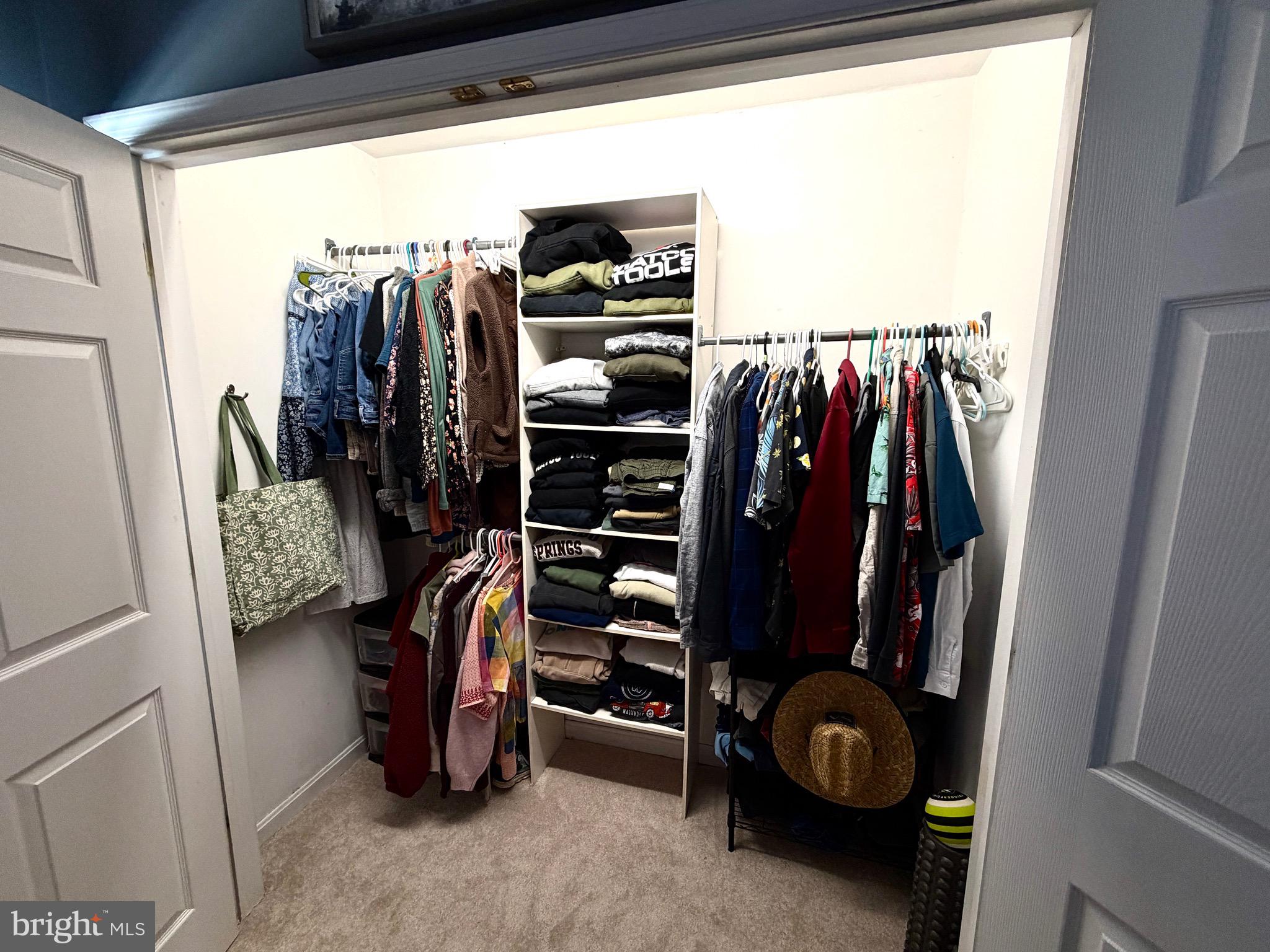 TIMBERBROOK - Residential