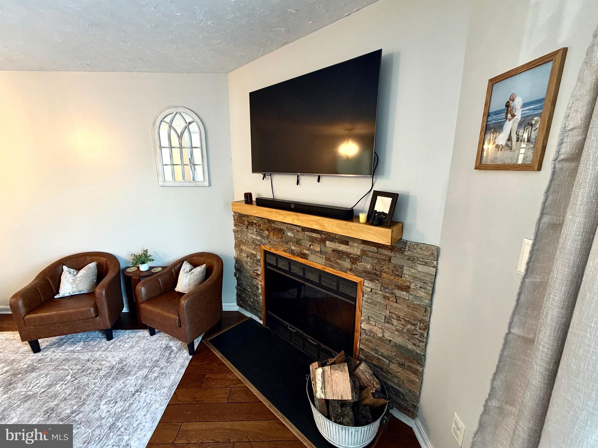 TIMBERBROOK - Residential