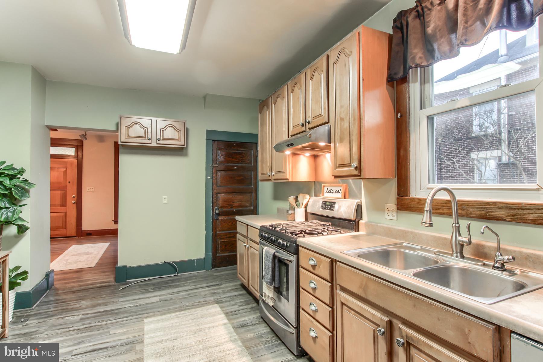 TOWER HILL - Residential