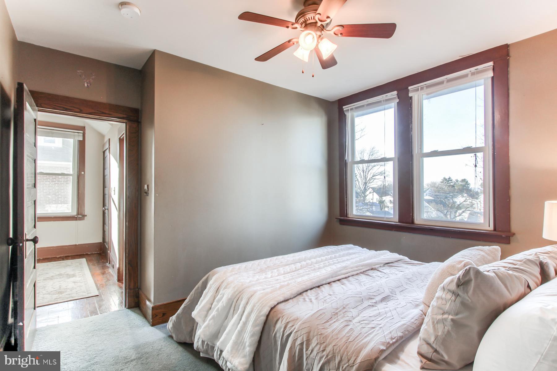 TOWER HILL - Residential