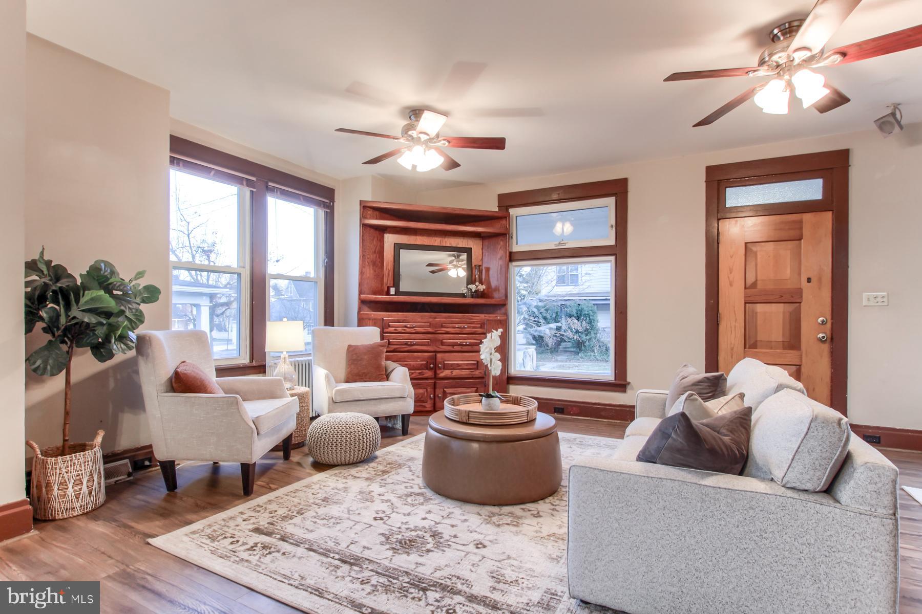 TOWER HILL - Residential