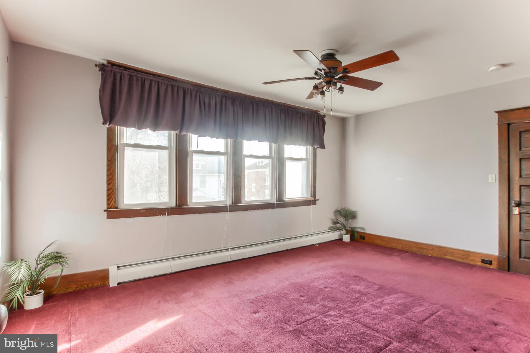 TOWER HILL - Residential