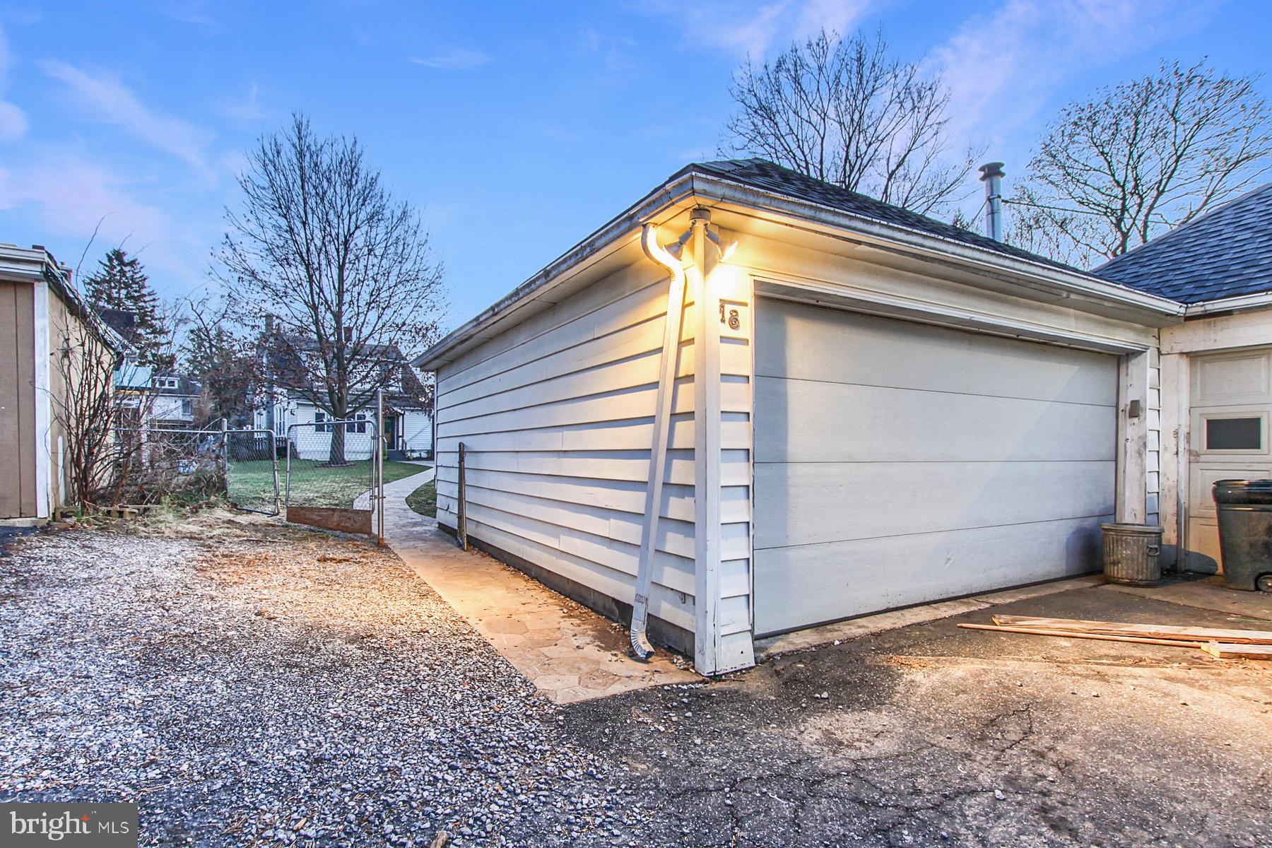 TOWER HILL - Residential