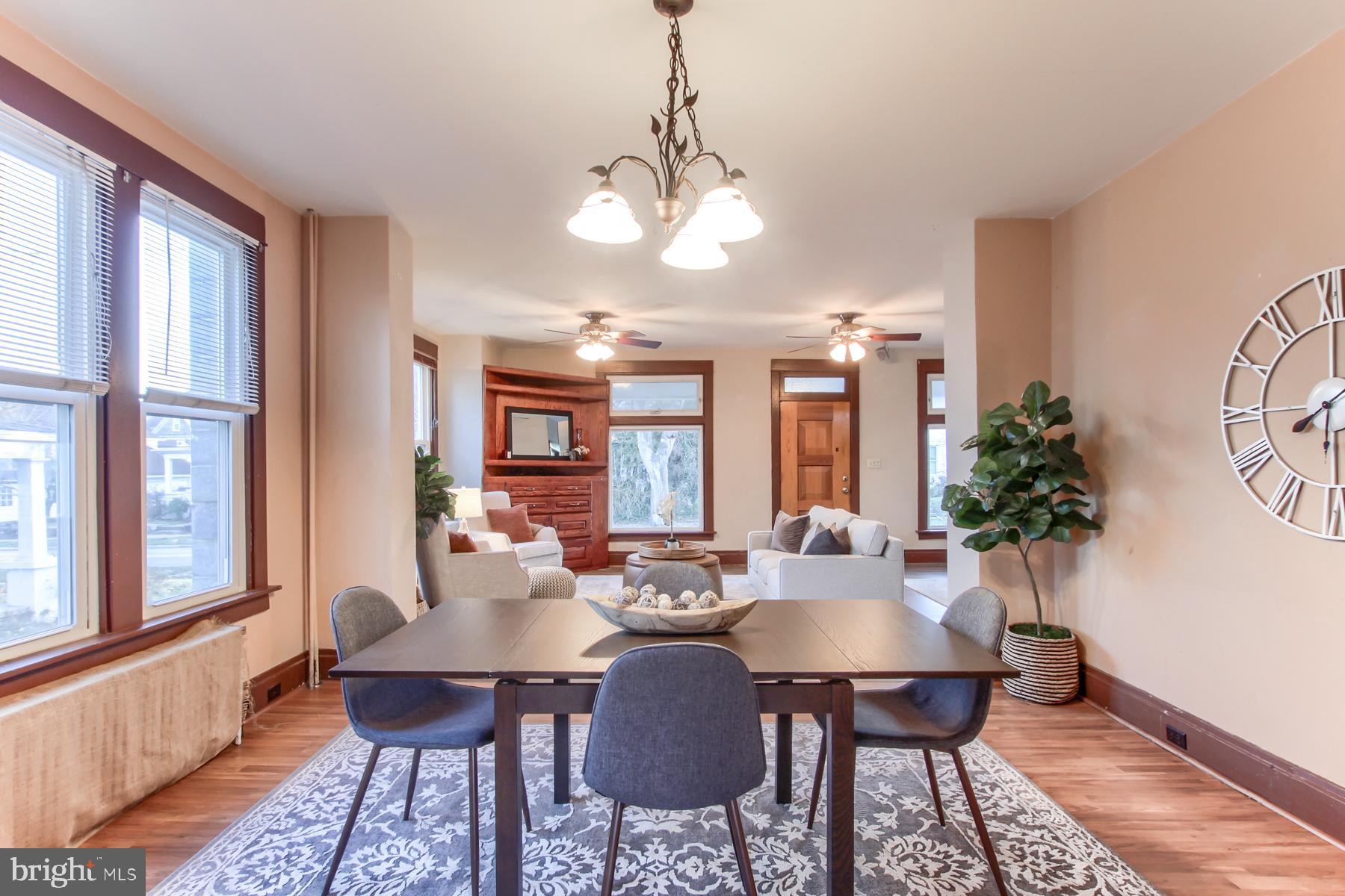 TOWER HILL - Residential