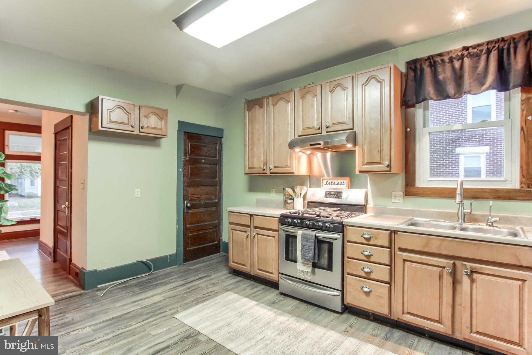 TOWER HILL - Residential