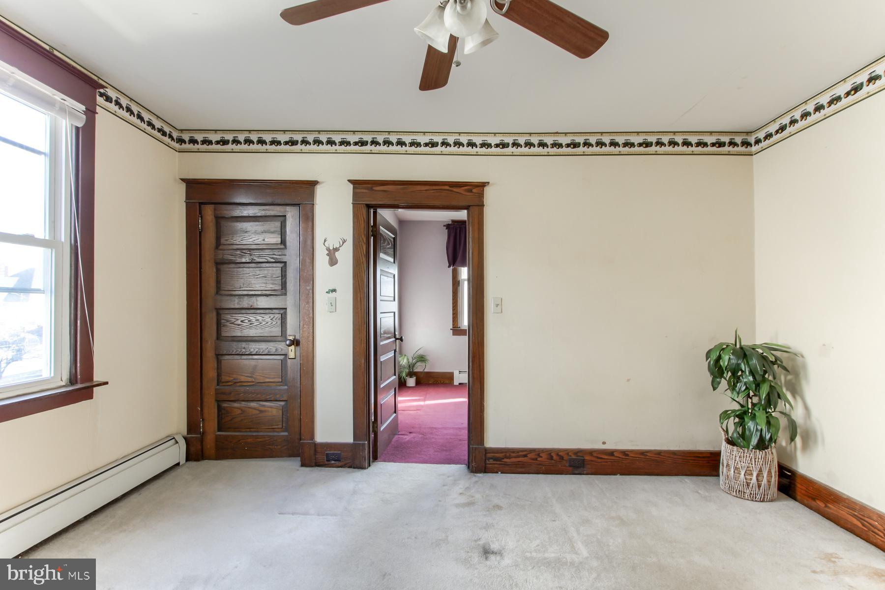 TOWER HILL - Residential