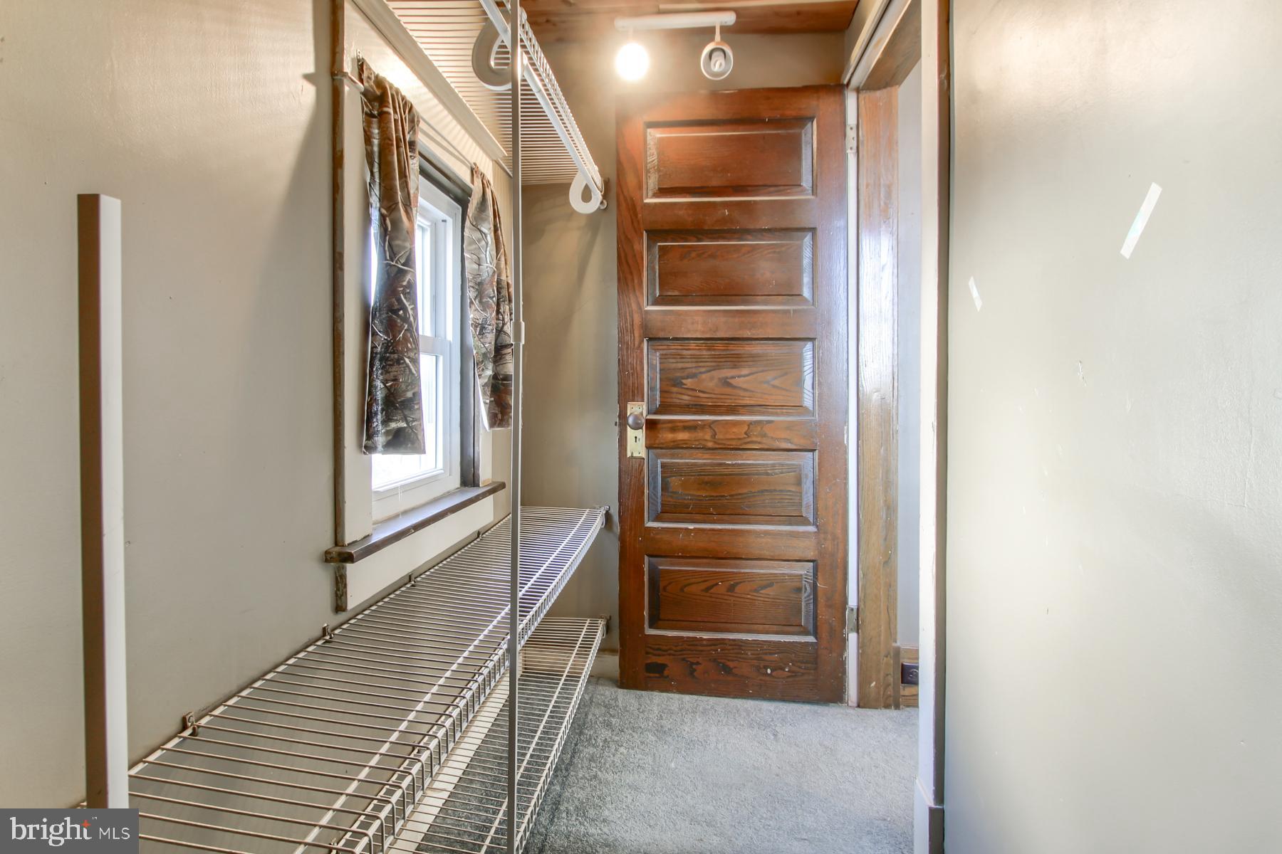 TOWER HILL - Residential