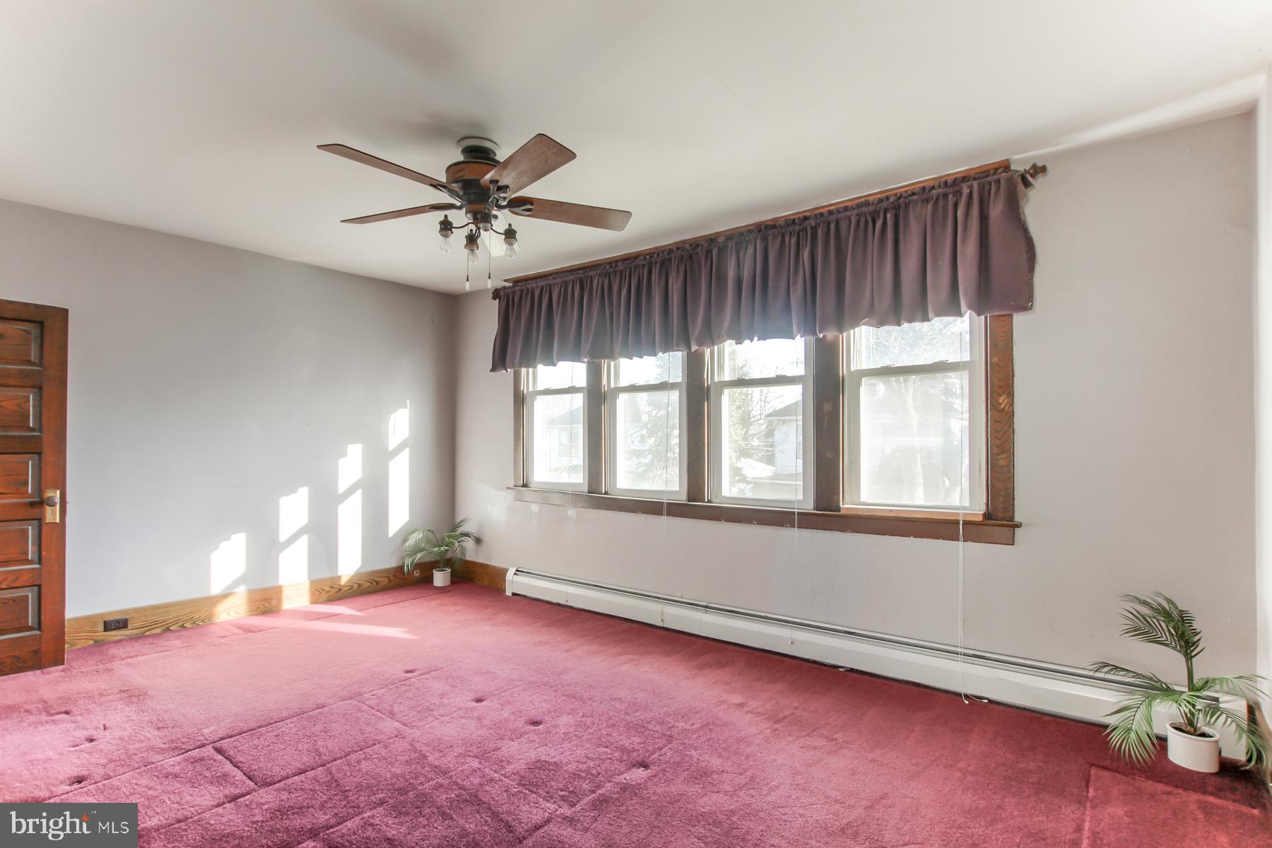 TOWER HILL - Residential