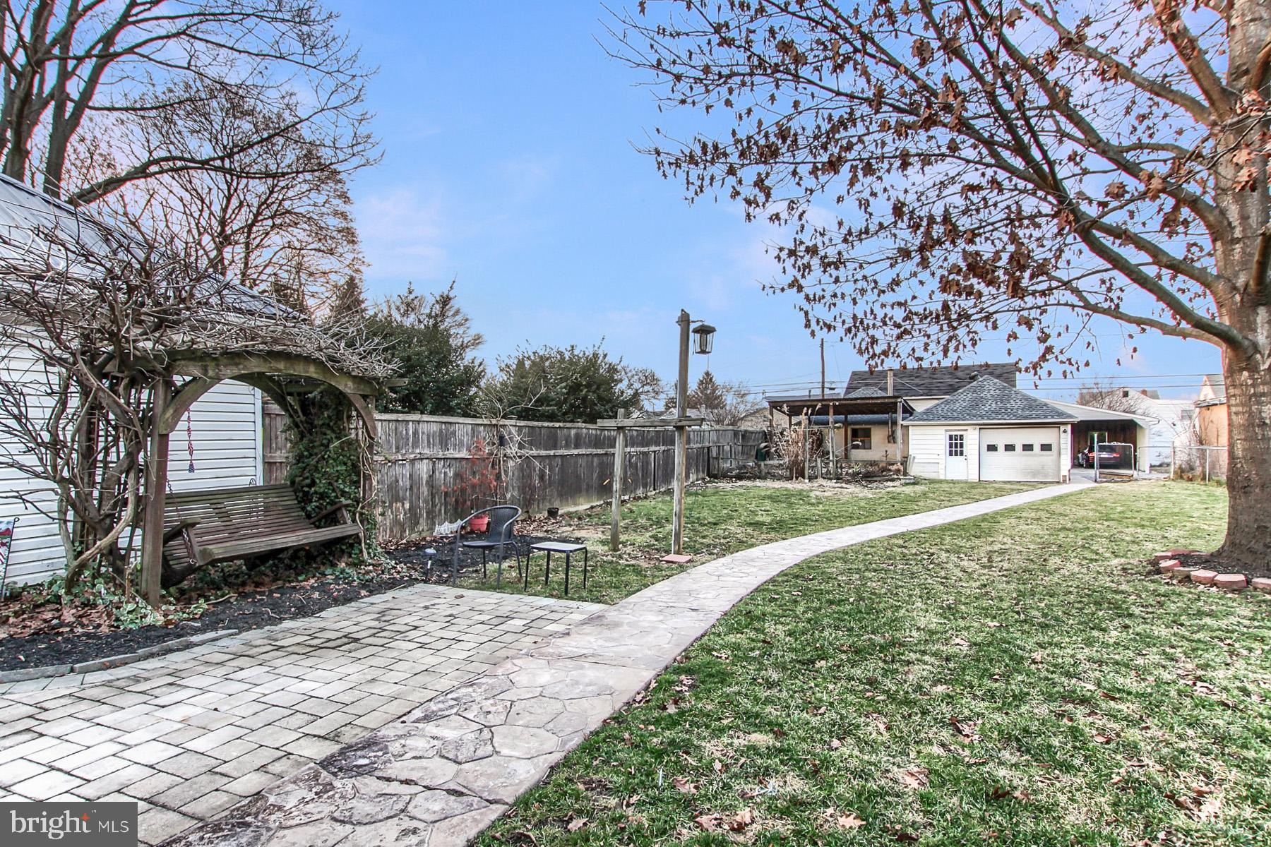 TOWER HILL - Residential