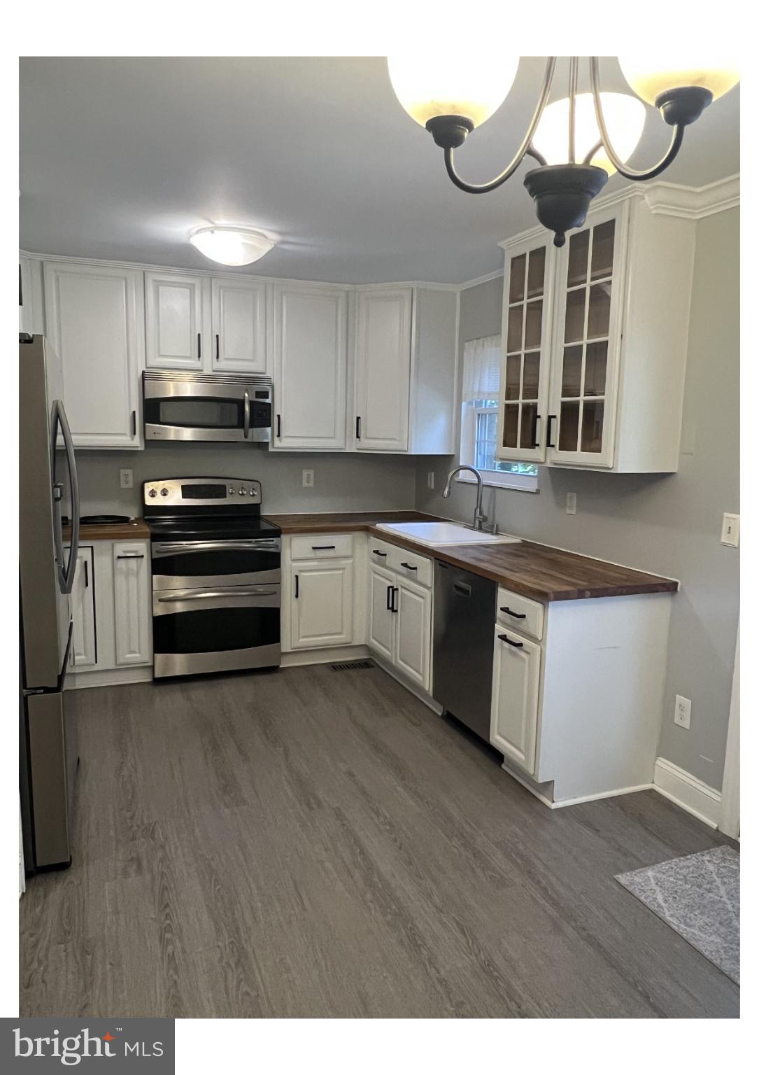 HERALD HARBOR - Residential Lease