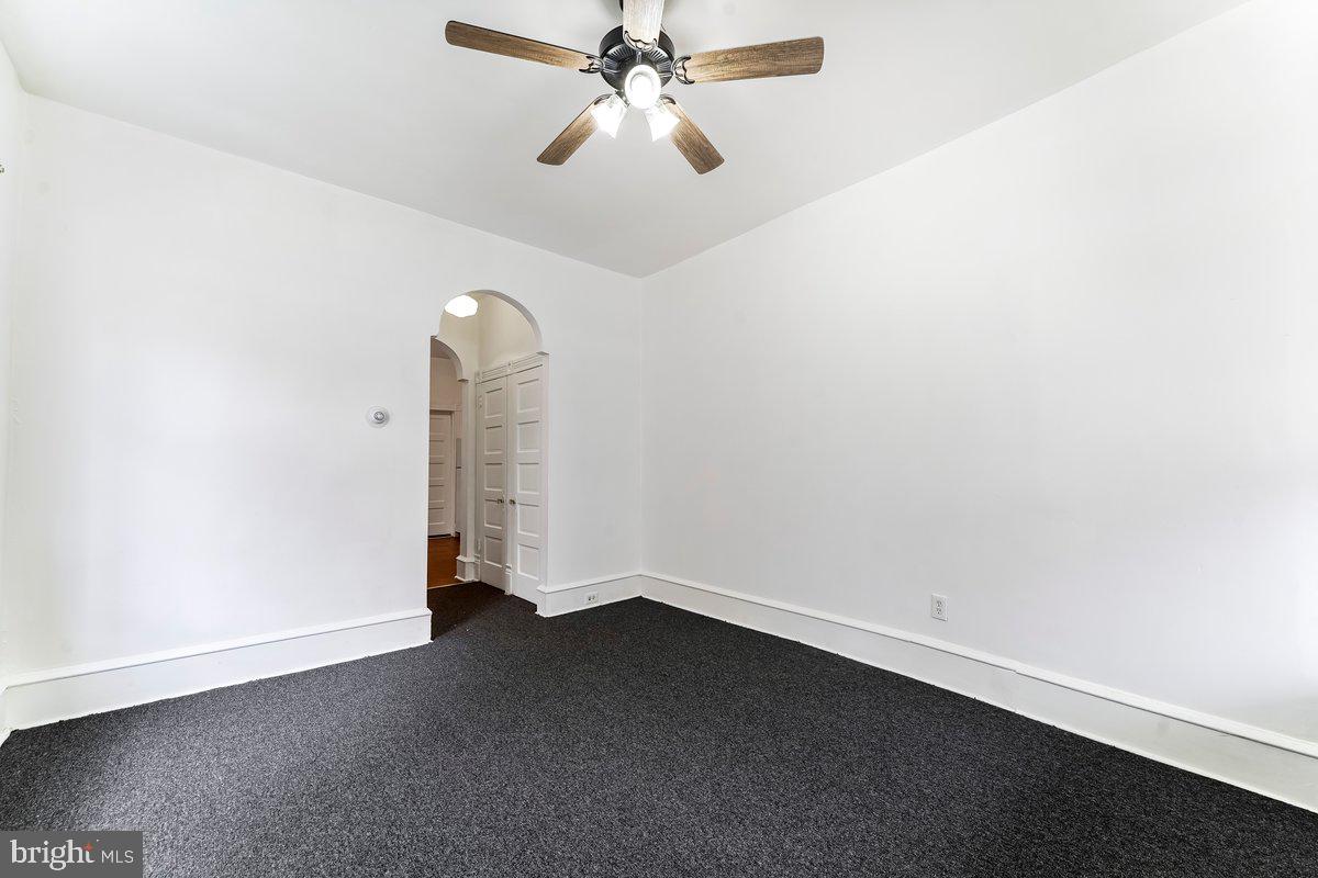 LOGAN - Residential Lease