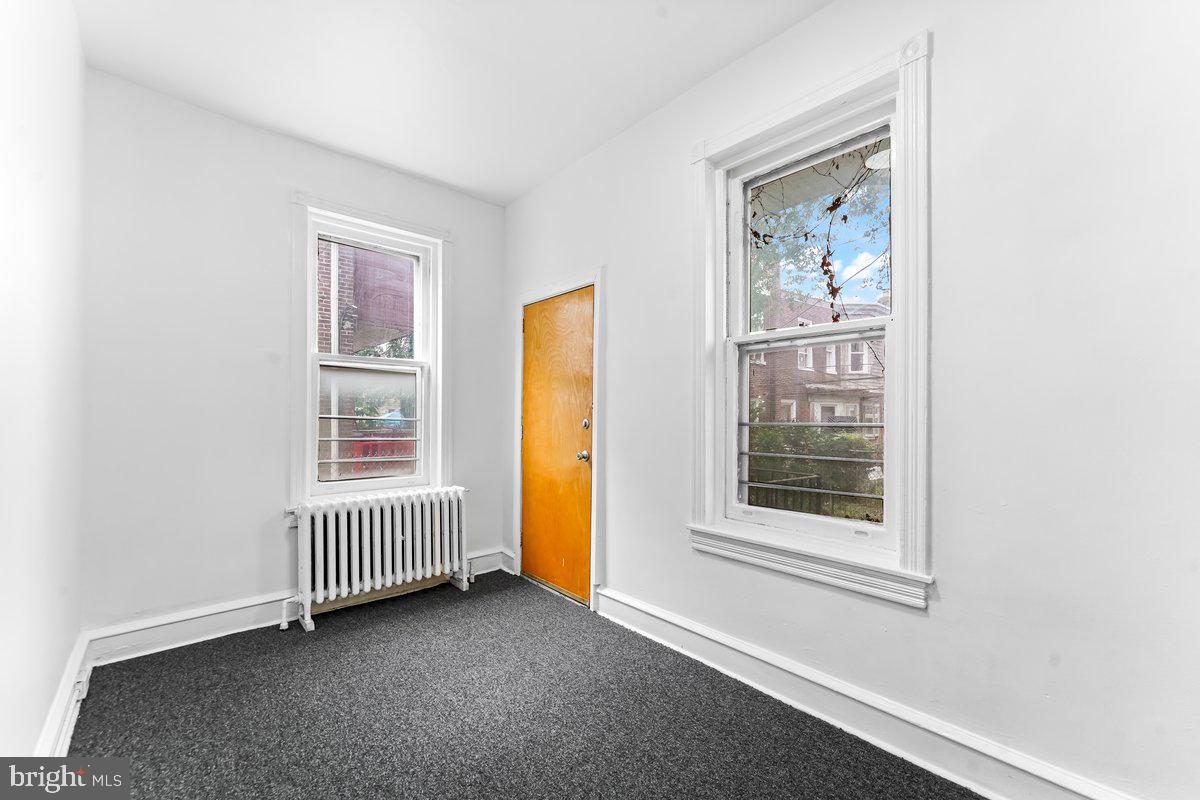 LOGAN - Residential Lease