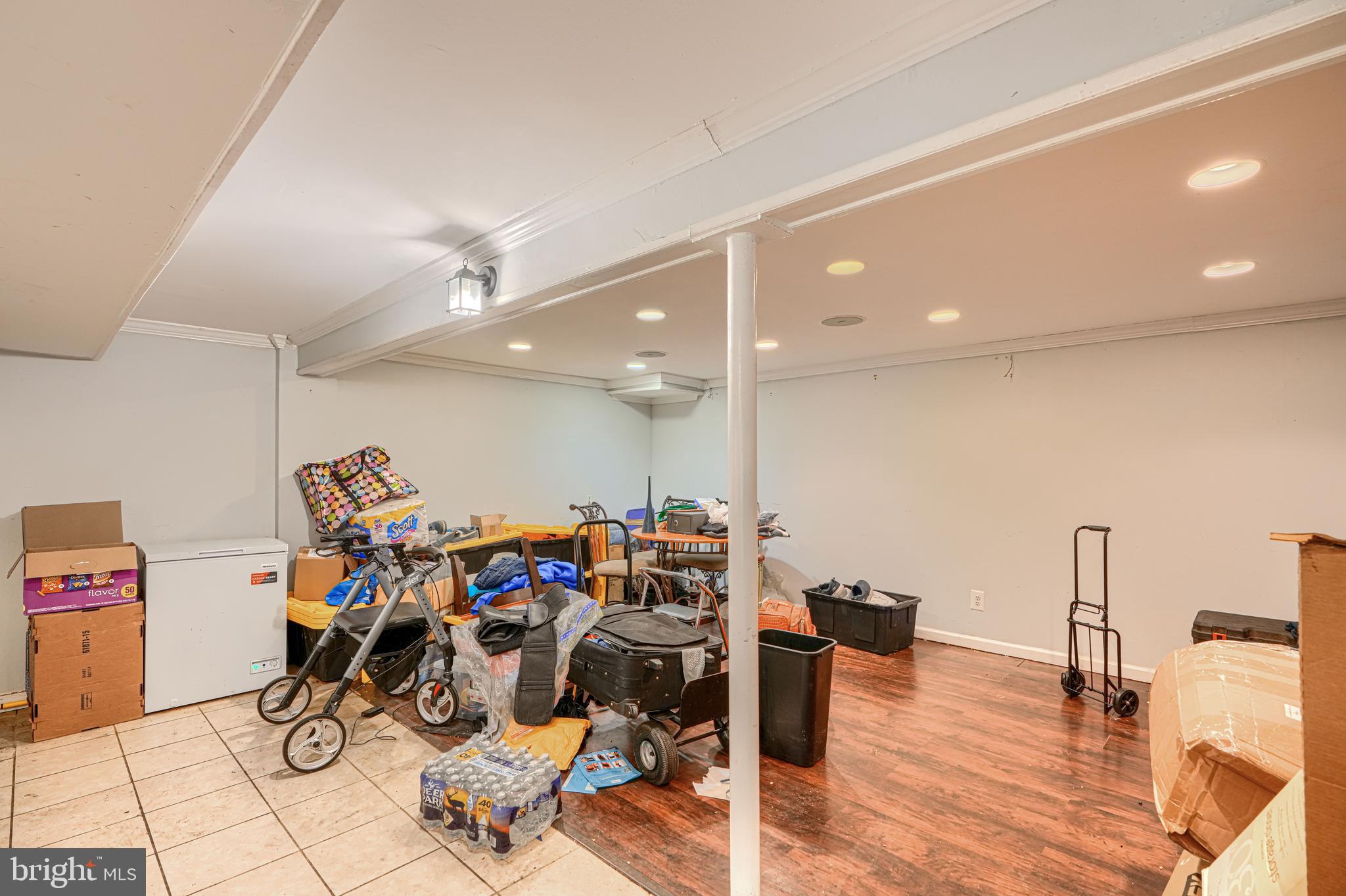 OAKWOOD KNOLLS - Residential