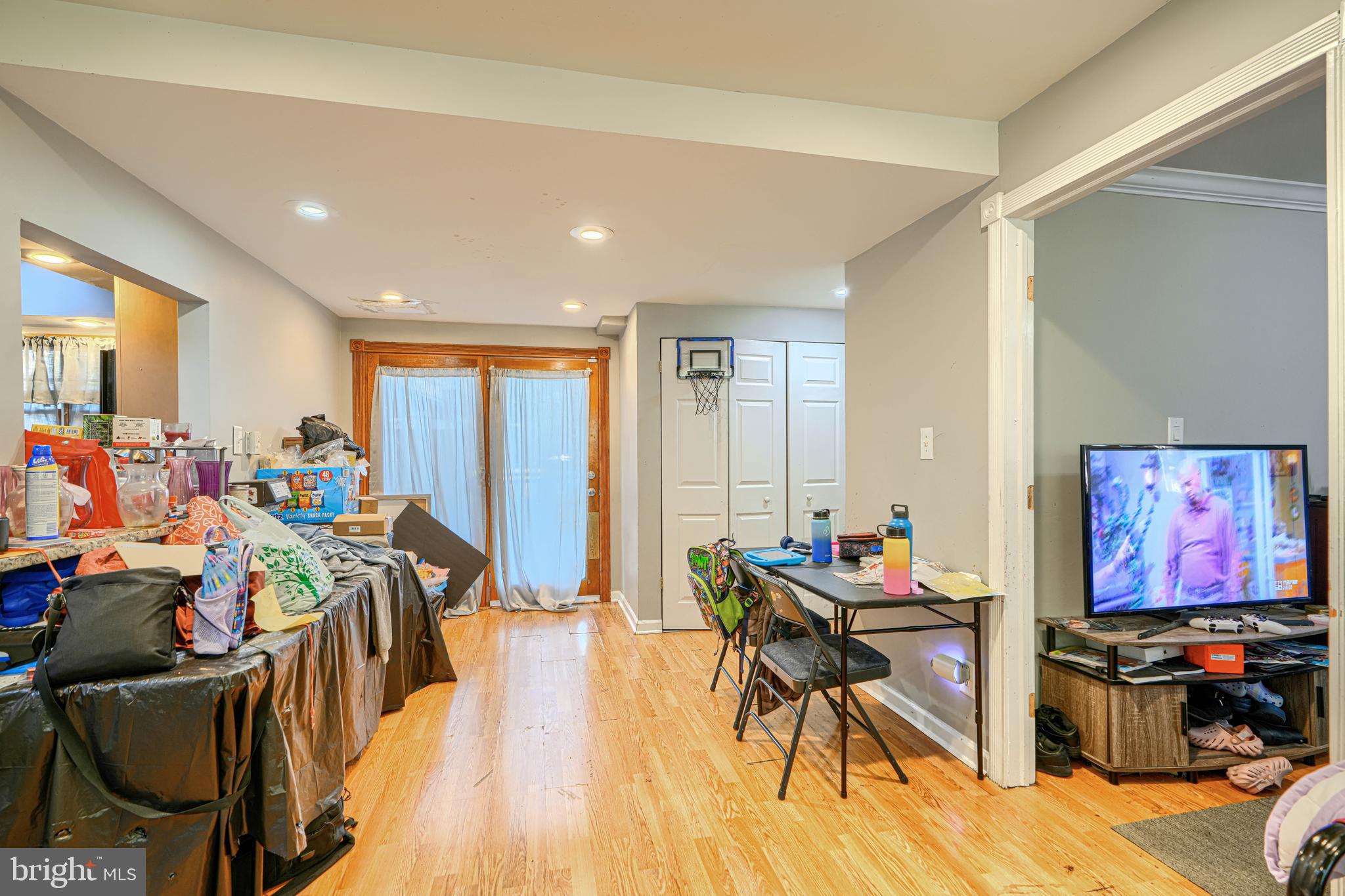 OAKWOOD KNOLLS - Residential