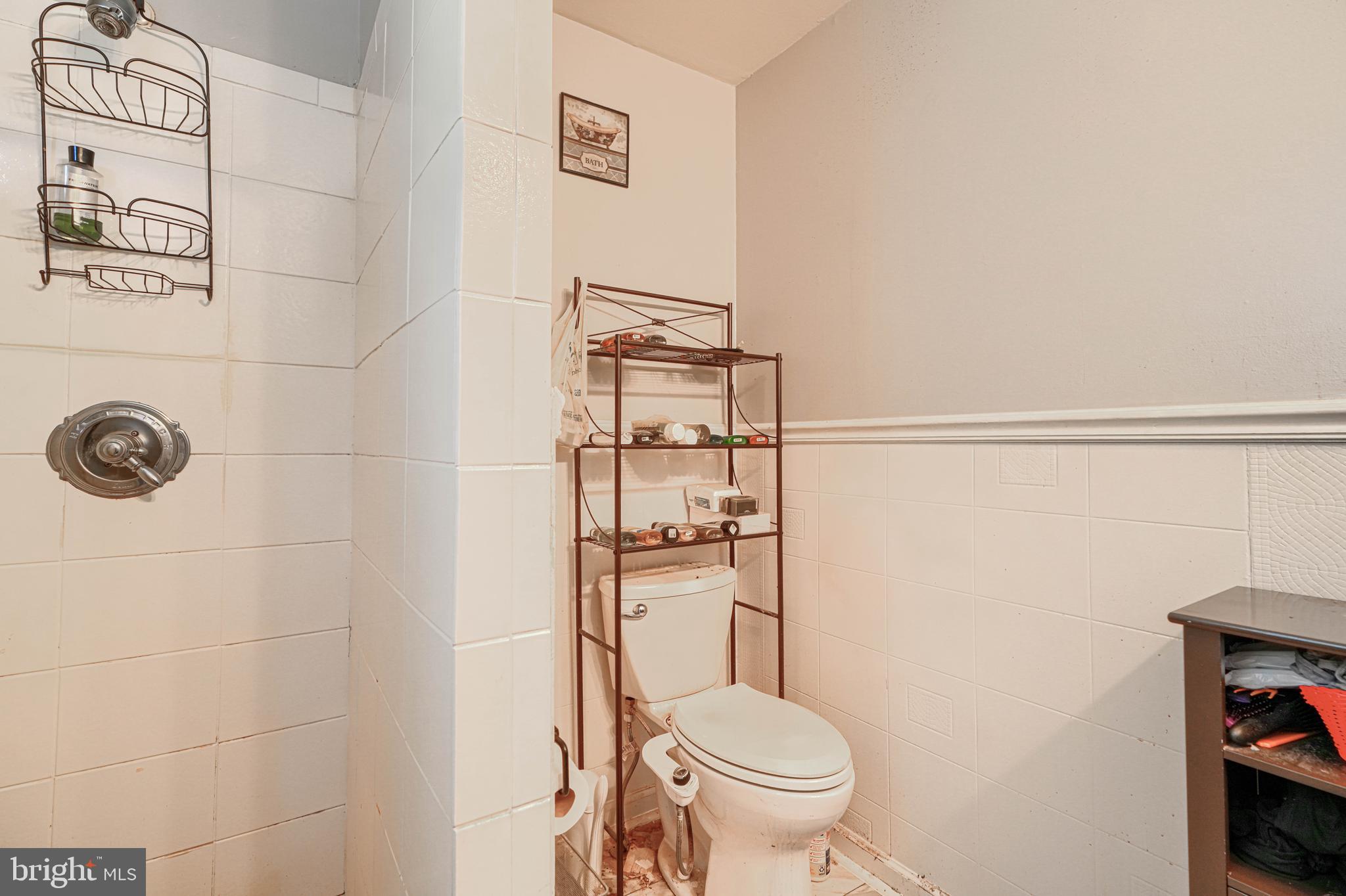 OAKWOOD KNOLLS - Residential