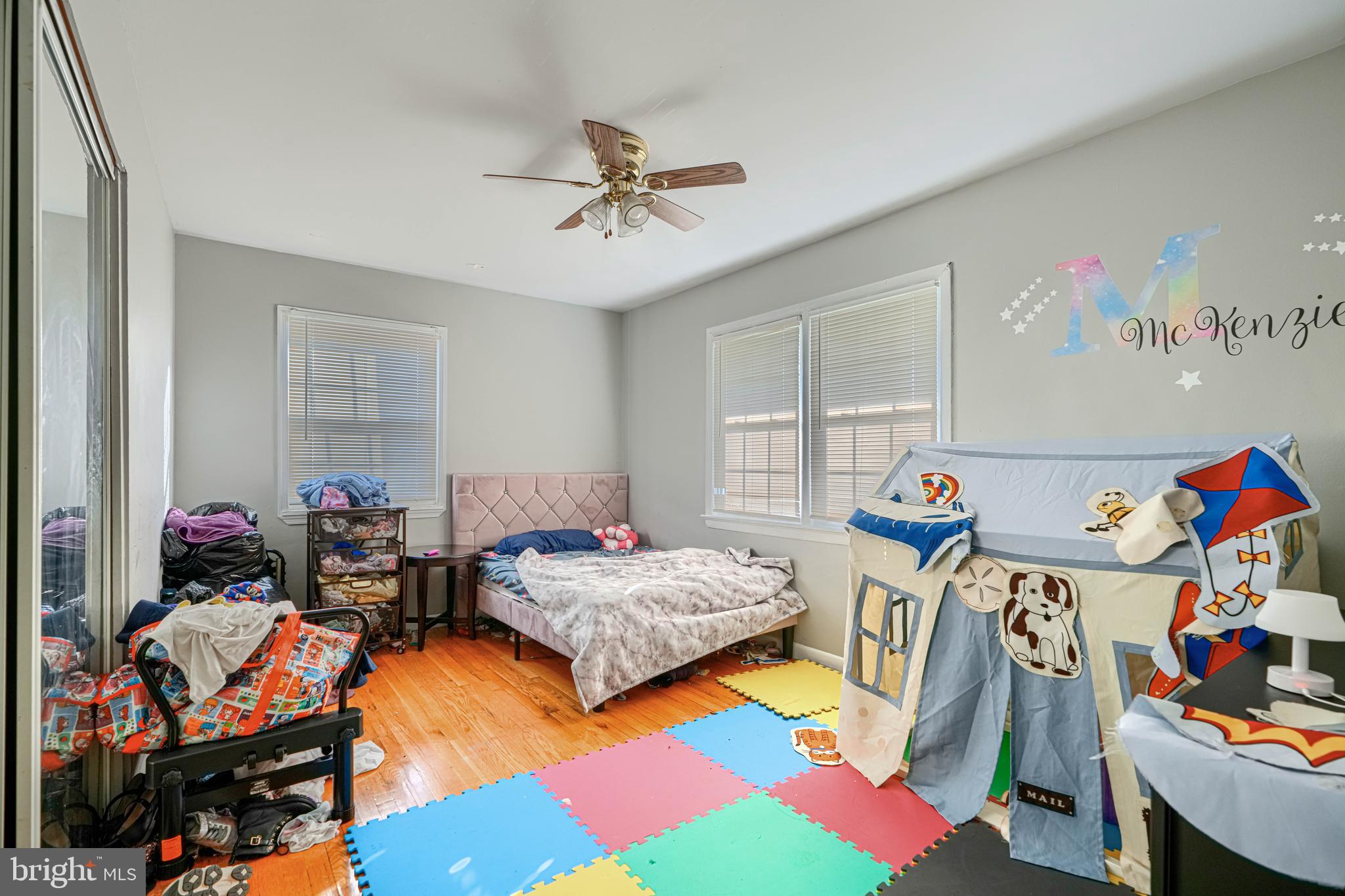 OAKWOOD KNOLLS - Residential