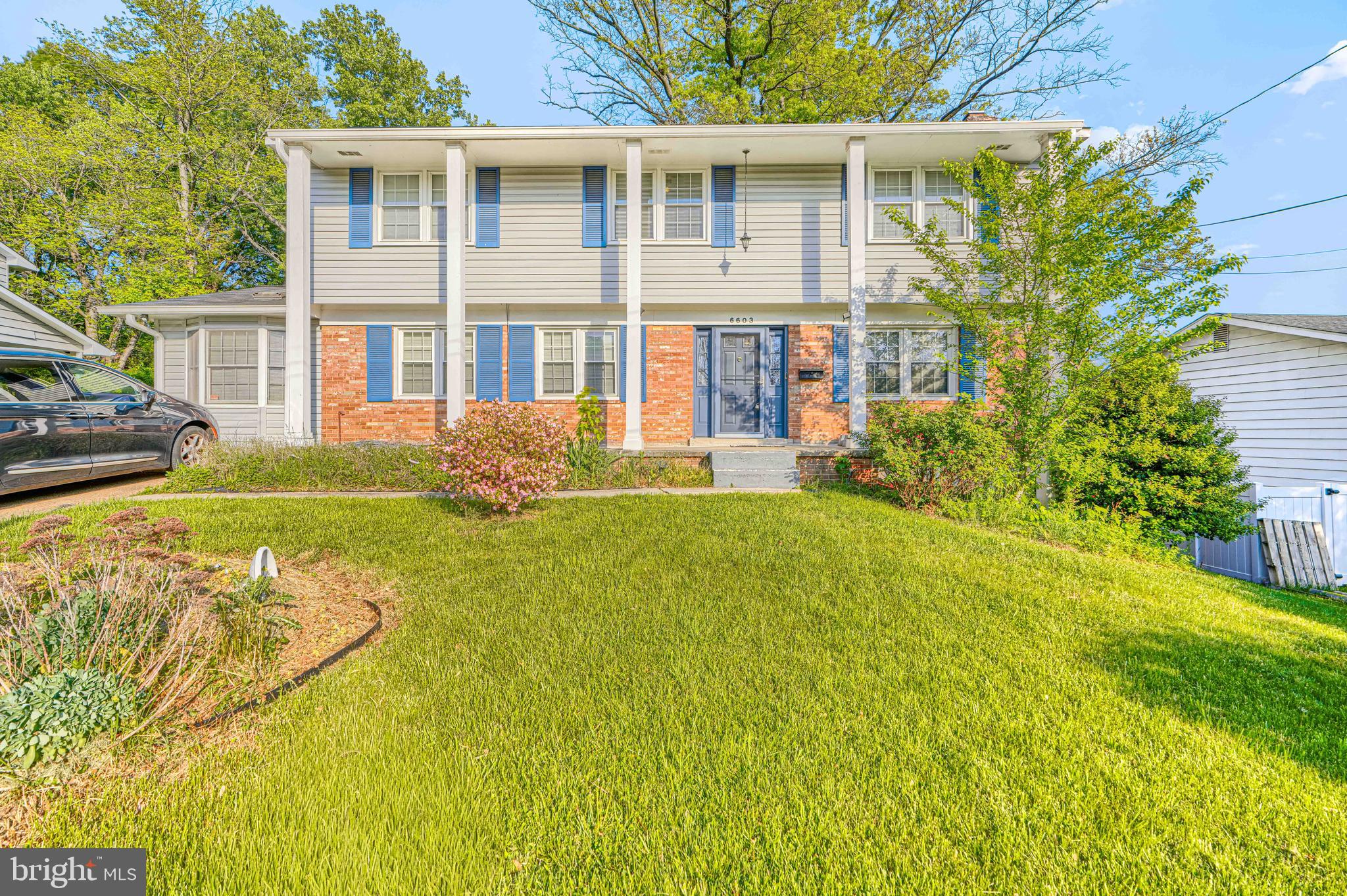 OAKWOOD KNOLLS - Residential
