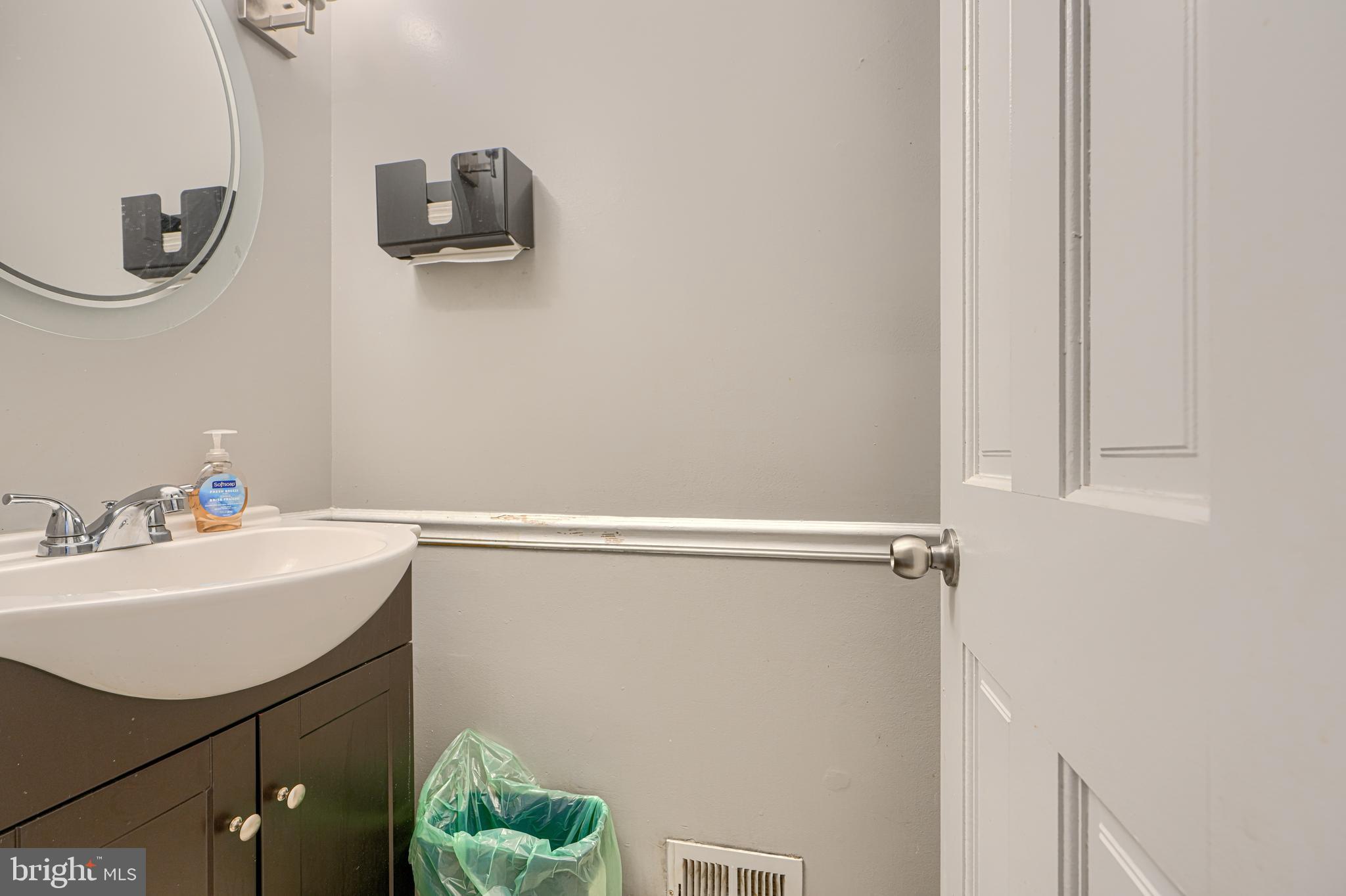 OAKWOOD KNOLLS - Residential