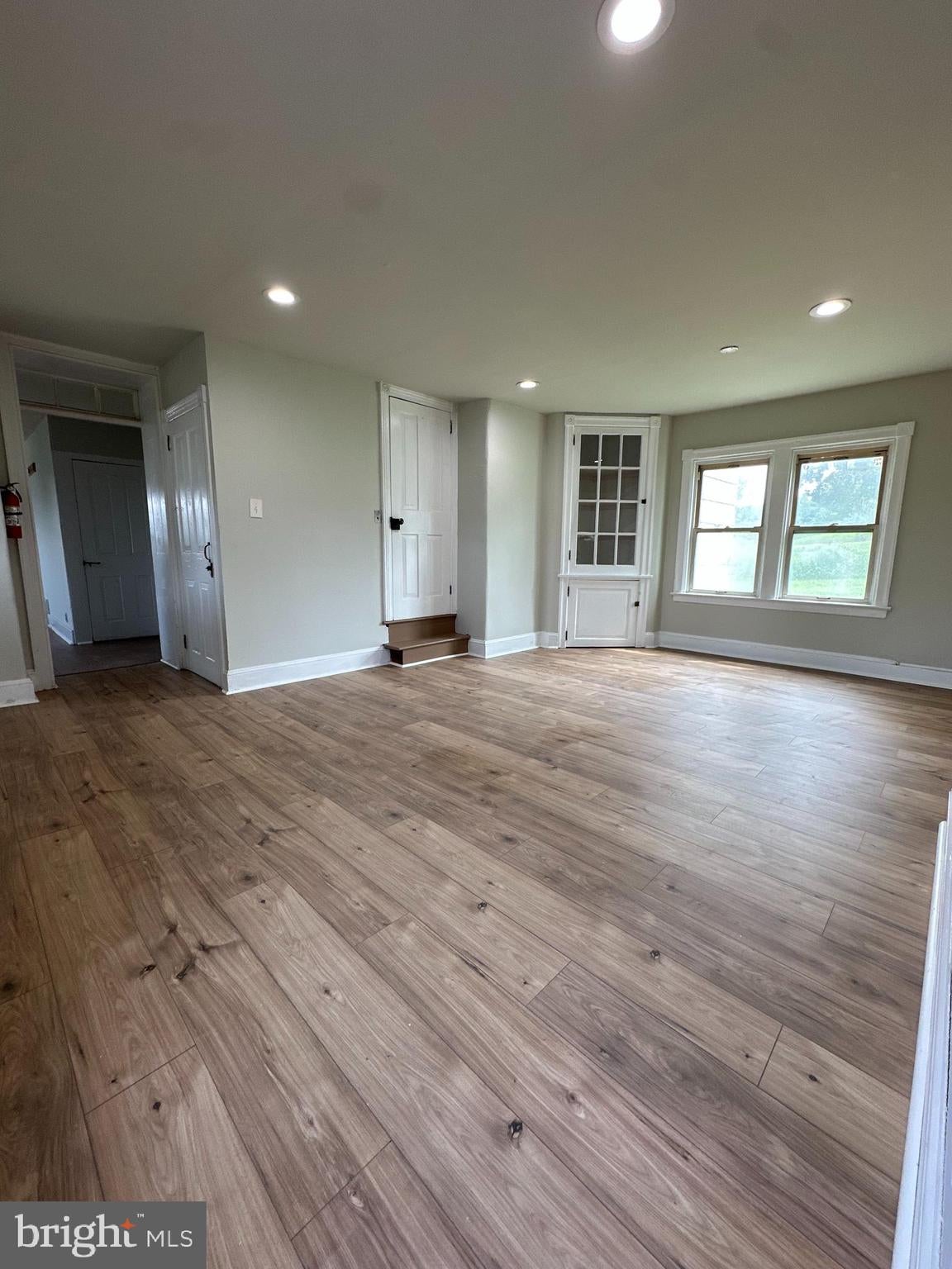 104 S LIMEKILN PIKE