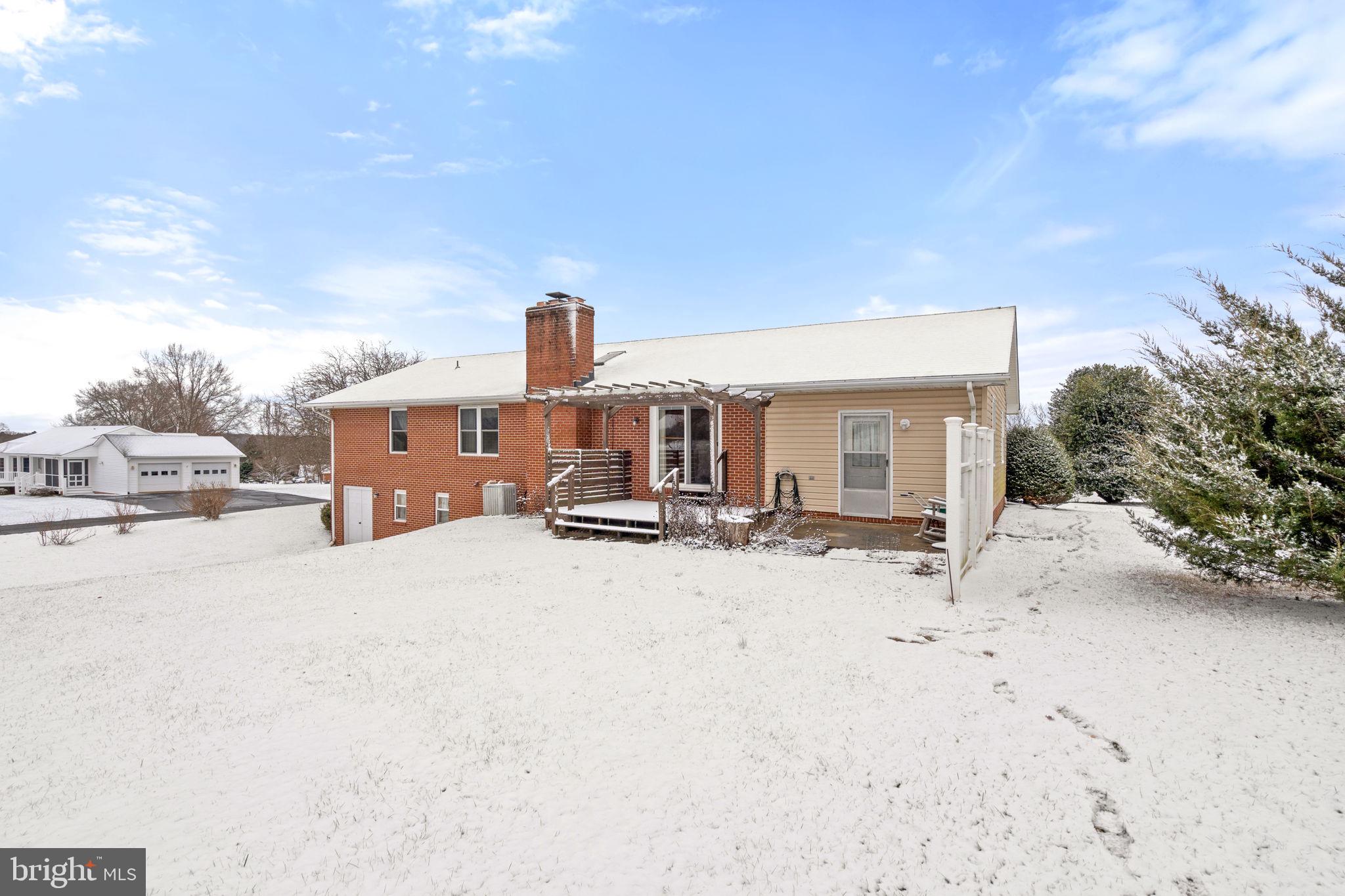 11317 CRESTVIEW DRIVE