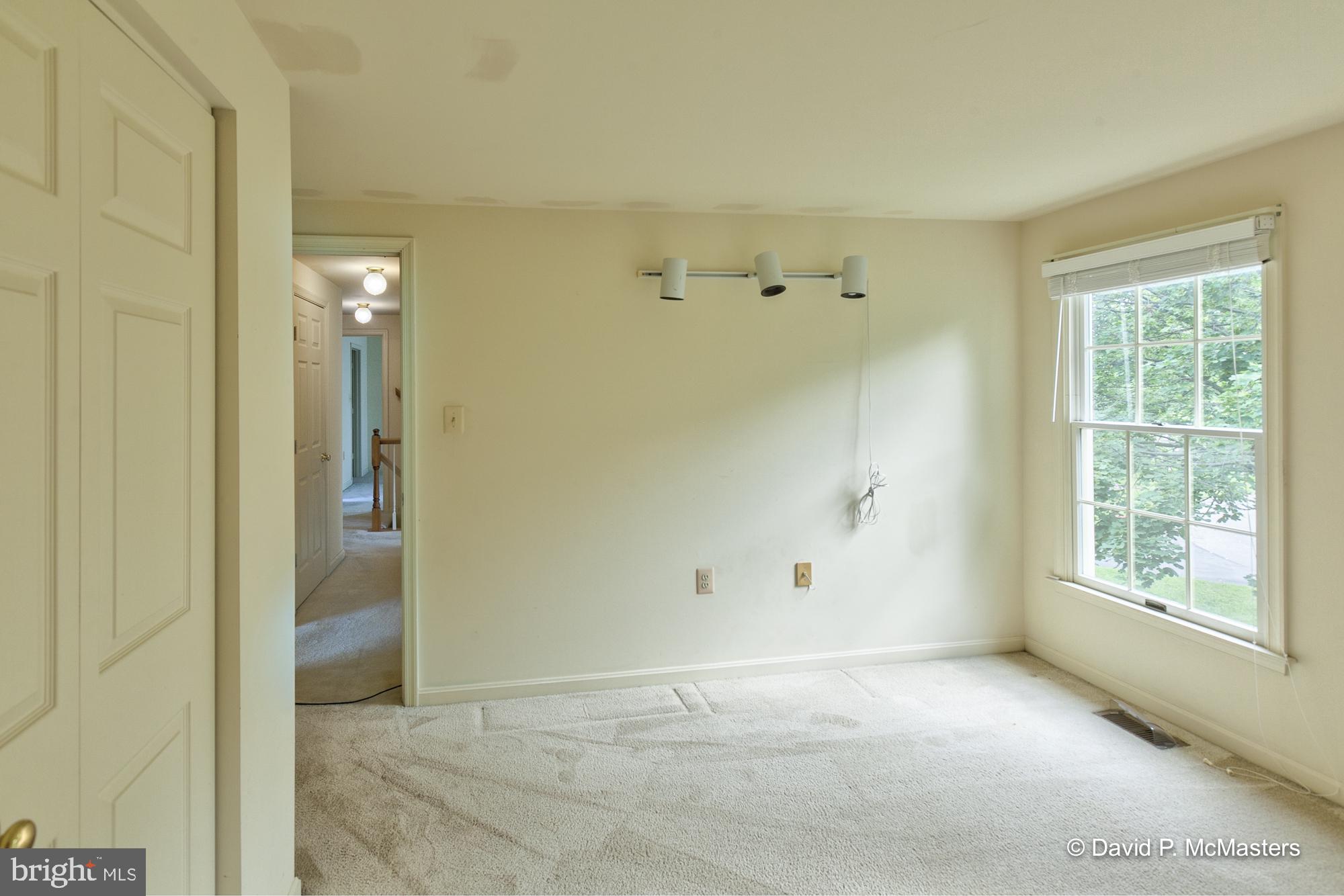 STEEPLE CHASE - Residential