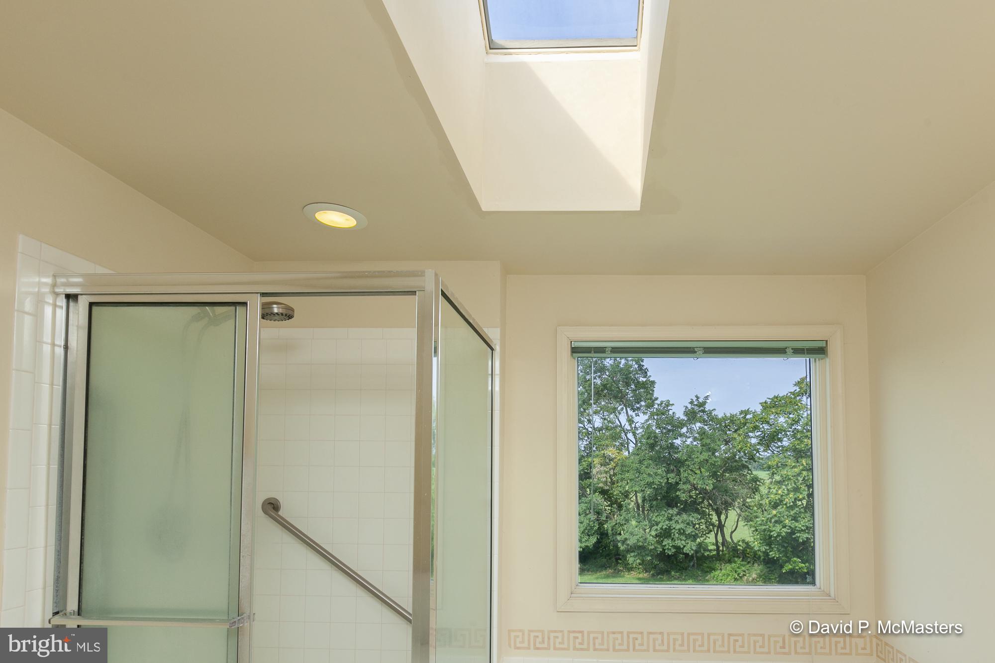 STEEPLE CHASE - Residential