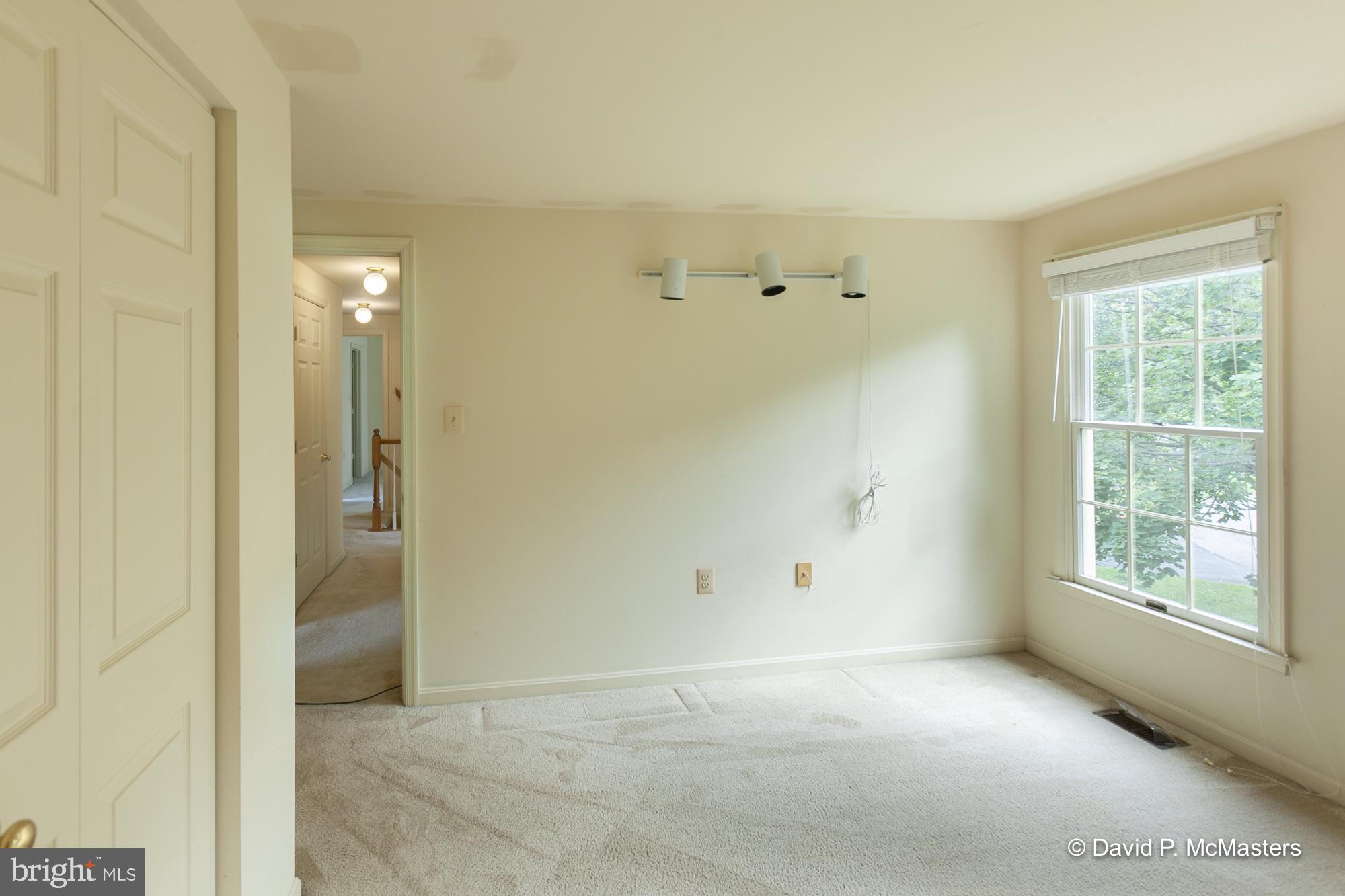 STEEPLE CHASE - Residential