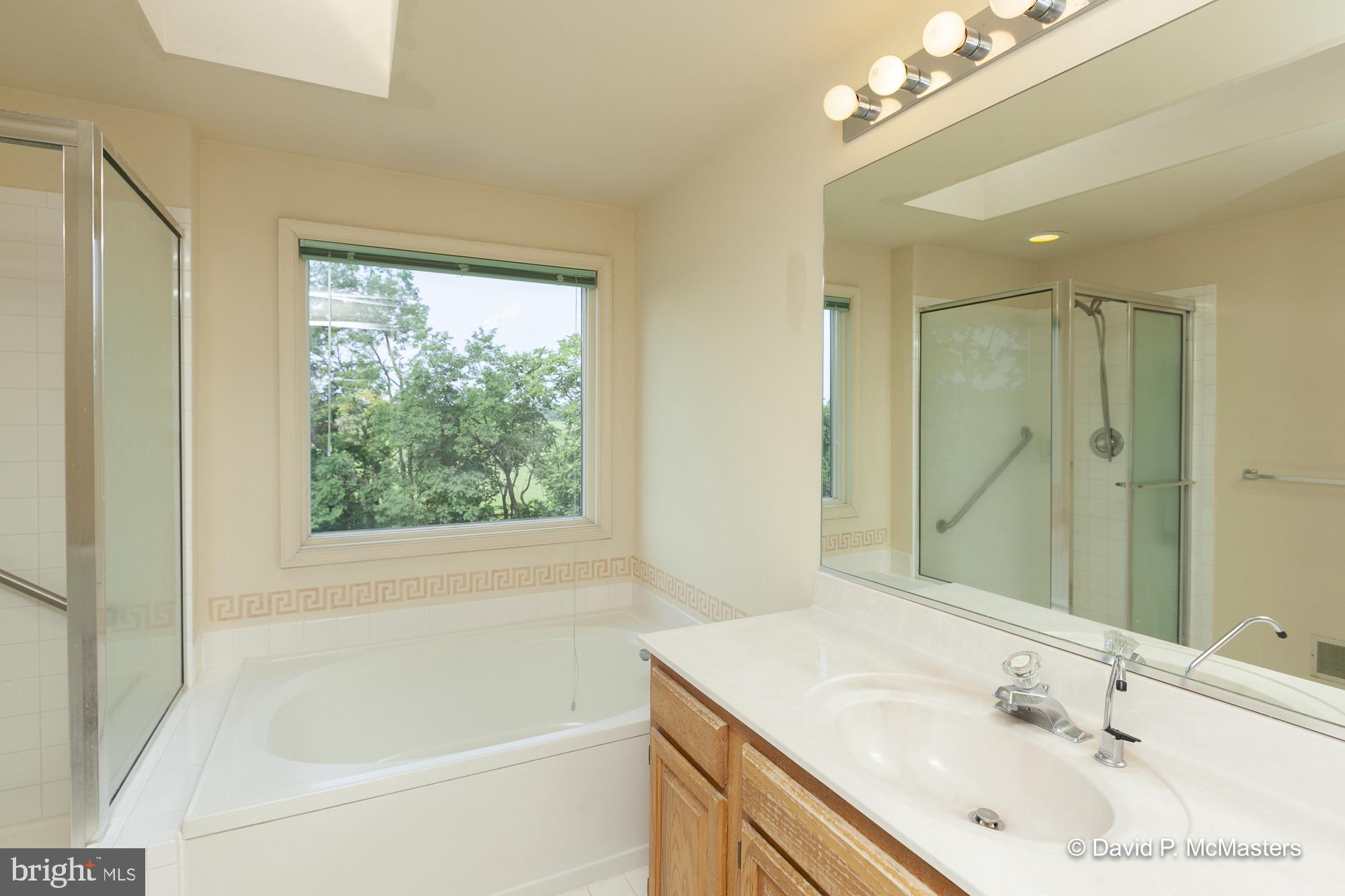 STEEPLE CHASE - Residential