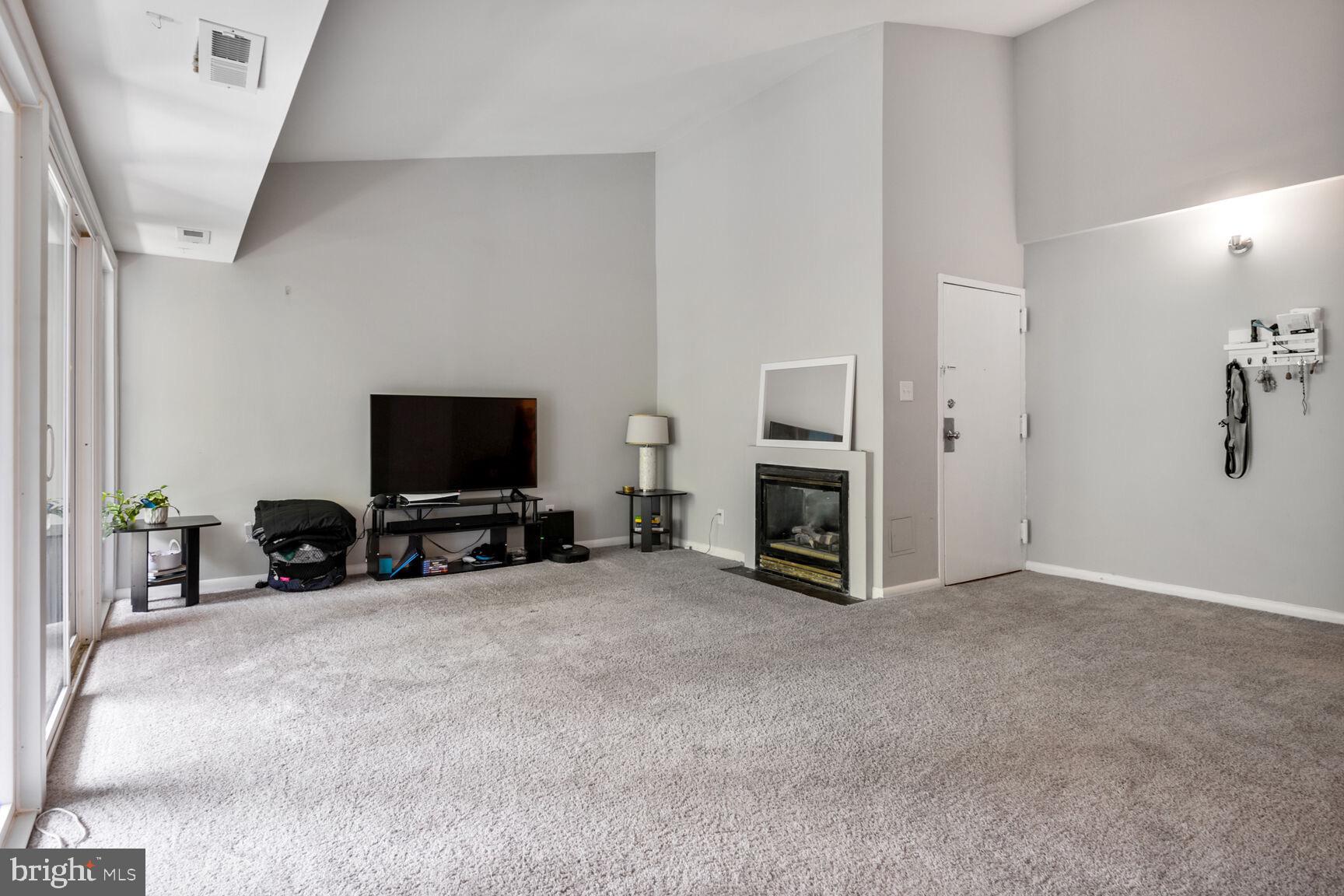 11841 SHIRE COURT 31D