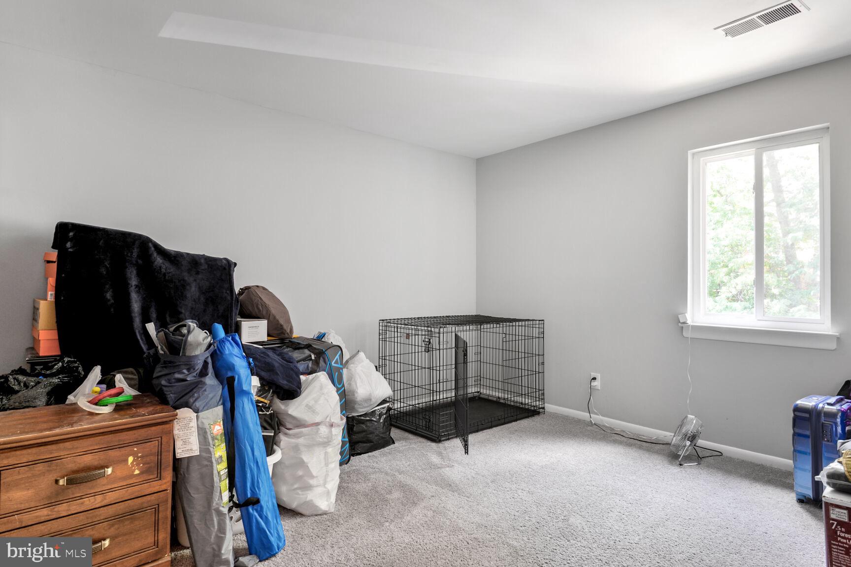 HUNTERS WOODS VILLAGE - Residential